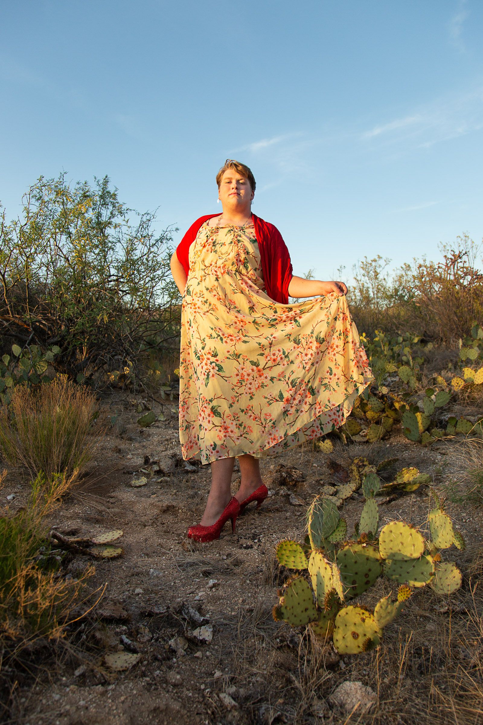 © Lindsay Morris - Stefi poses in a favorite dress and heels in the desert at sunset (2021).