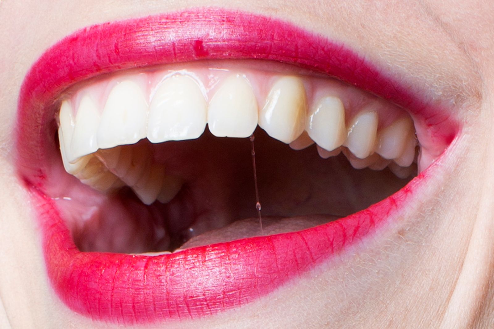 © Ellen Smeets - Image from the Happiness is a warm scalpel.  Fundamental Methods photography project