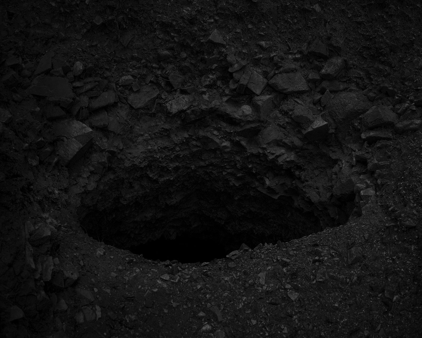 © Alex Turner - Mine Shaft, Abandoned Endless Chain Mine, Patagonia Mountains, AZ