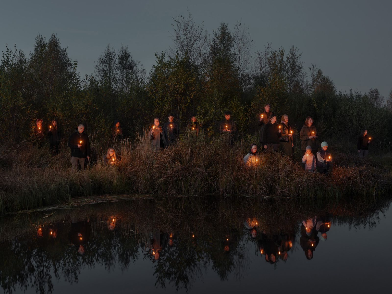 © Vladimir Seleznev - Believers are waiting for the appearance of Kitezh-grad (an ancient mythological flooded city) from the water