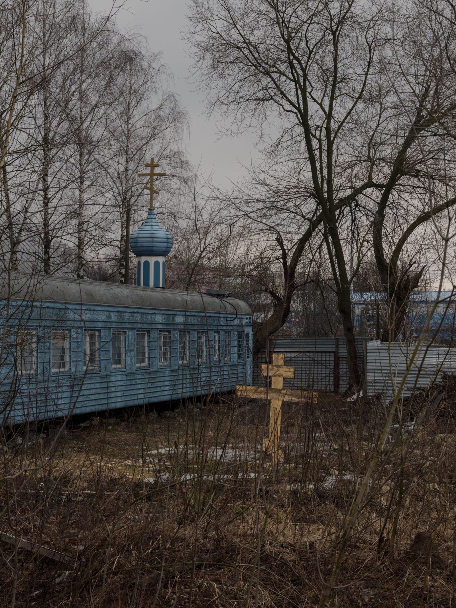 © Vladimir Seleznev - Church in the wagon