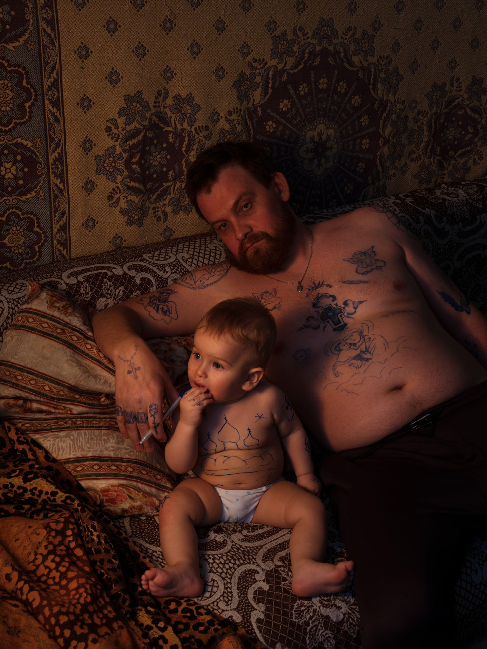 © Vladimir Seleznev - Image from the Those who talk in the temple are consigned to sorrow and woe photography project