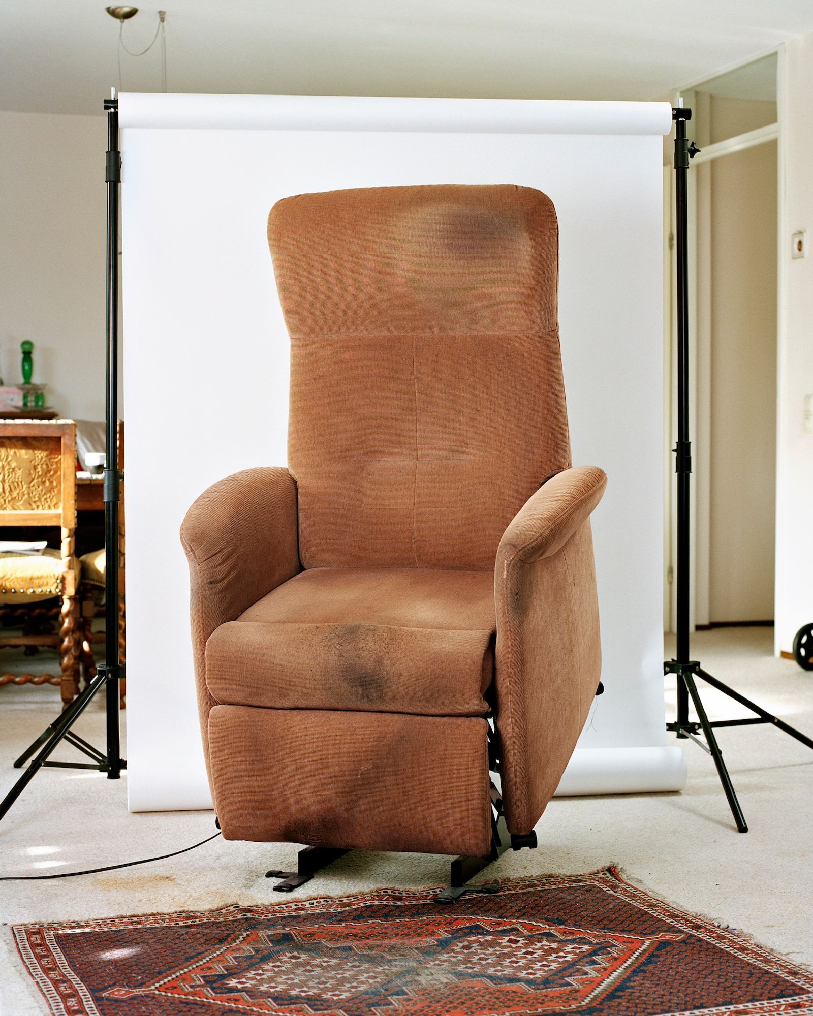 Photobook Review: Toos & Tiny by Jaap Scheeren