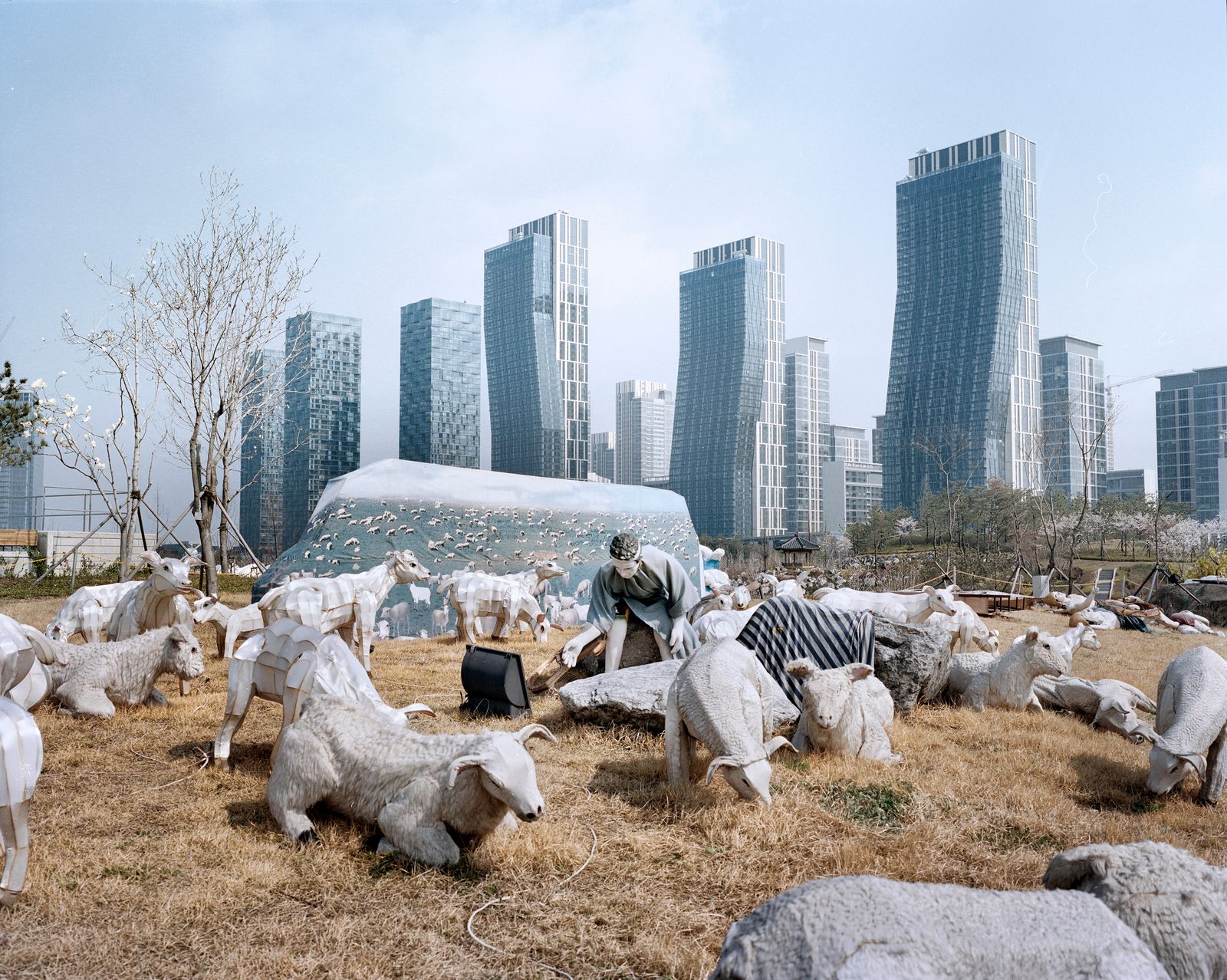 © Giulio Di Sturco - Image from the Aerotropolis, the way we will live next photography project