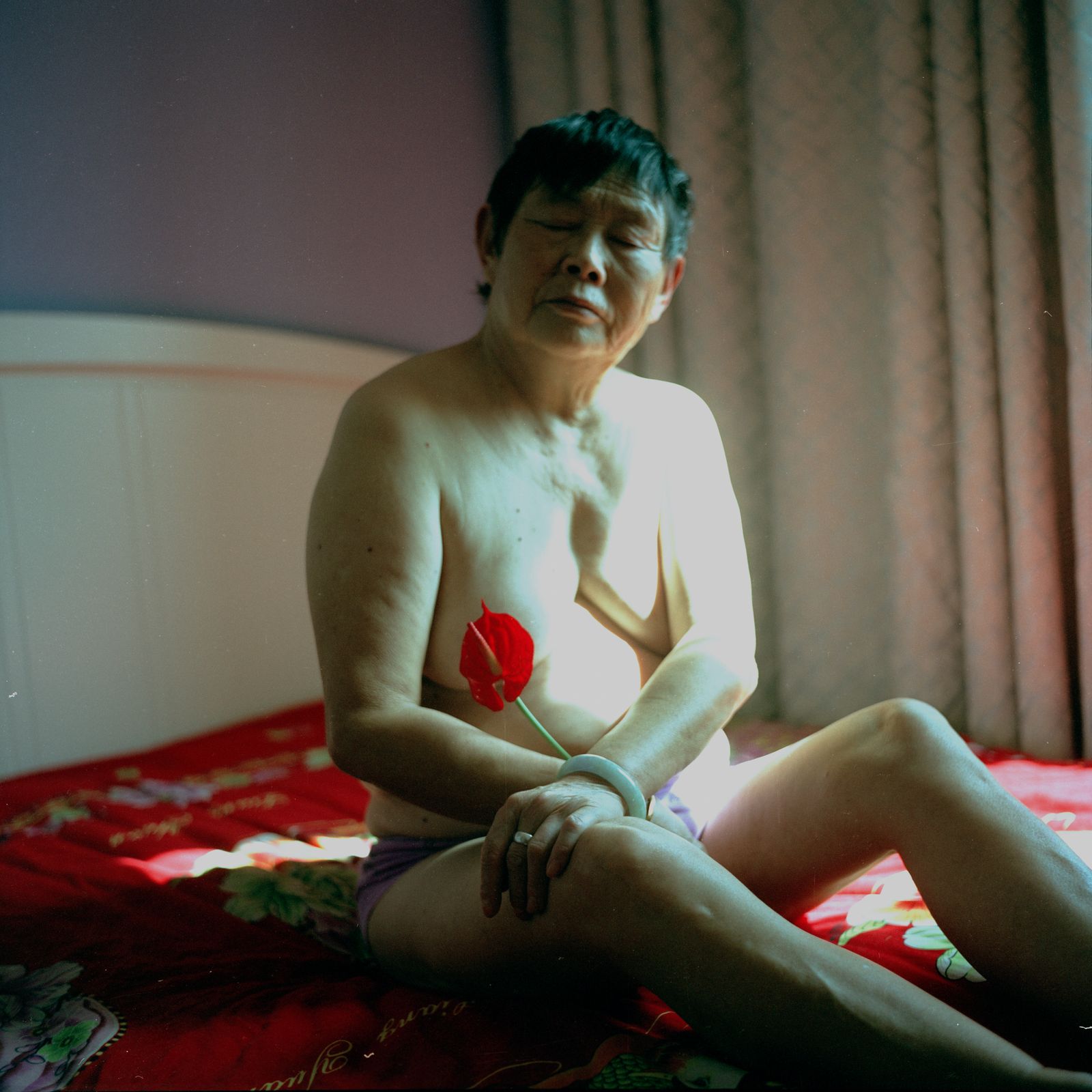© Yujie Zhou - Image from the Four Women photography project
