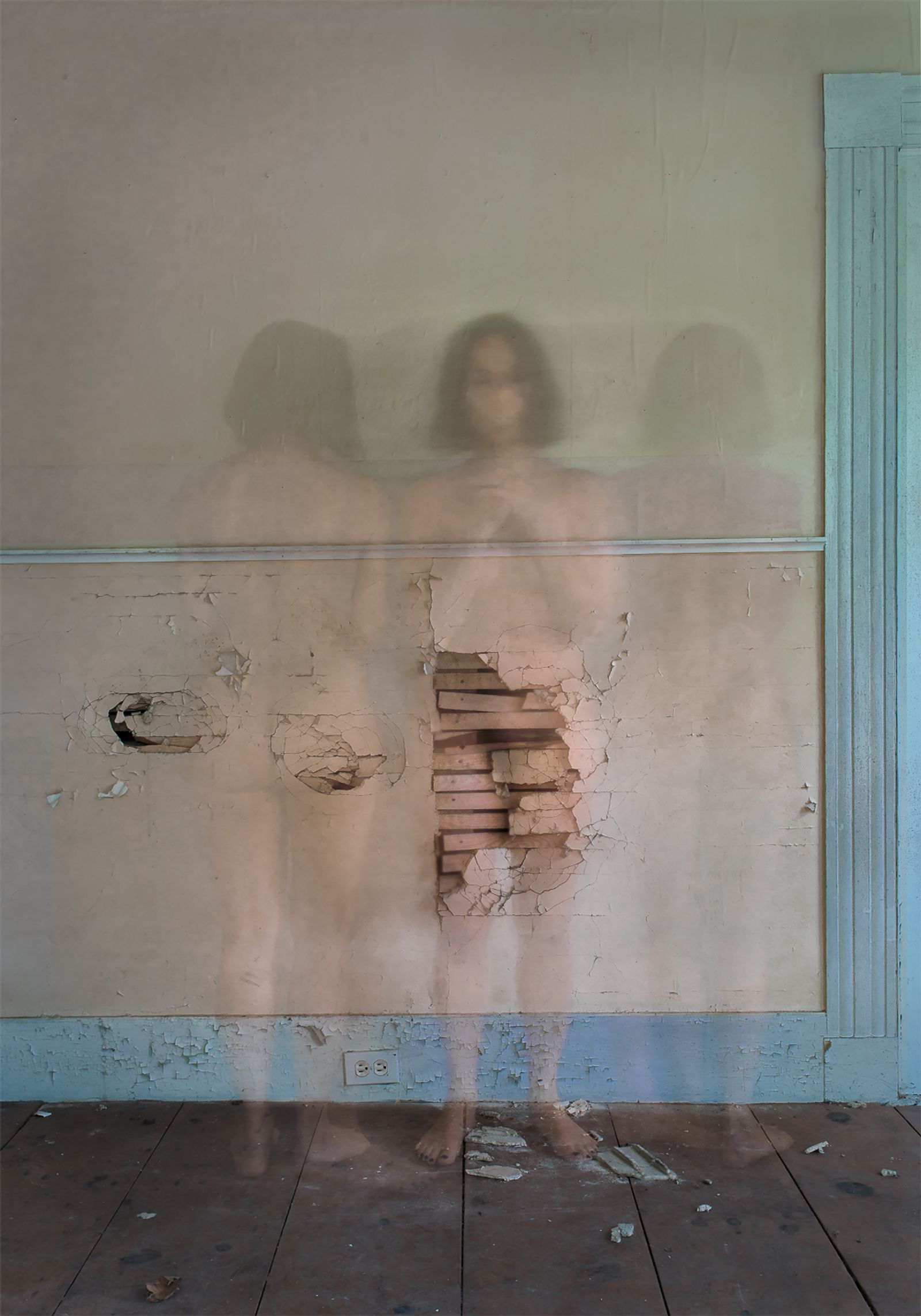 © Jo Ann Chaus - Image from the Fragments photography project