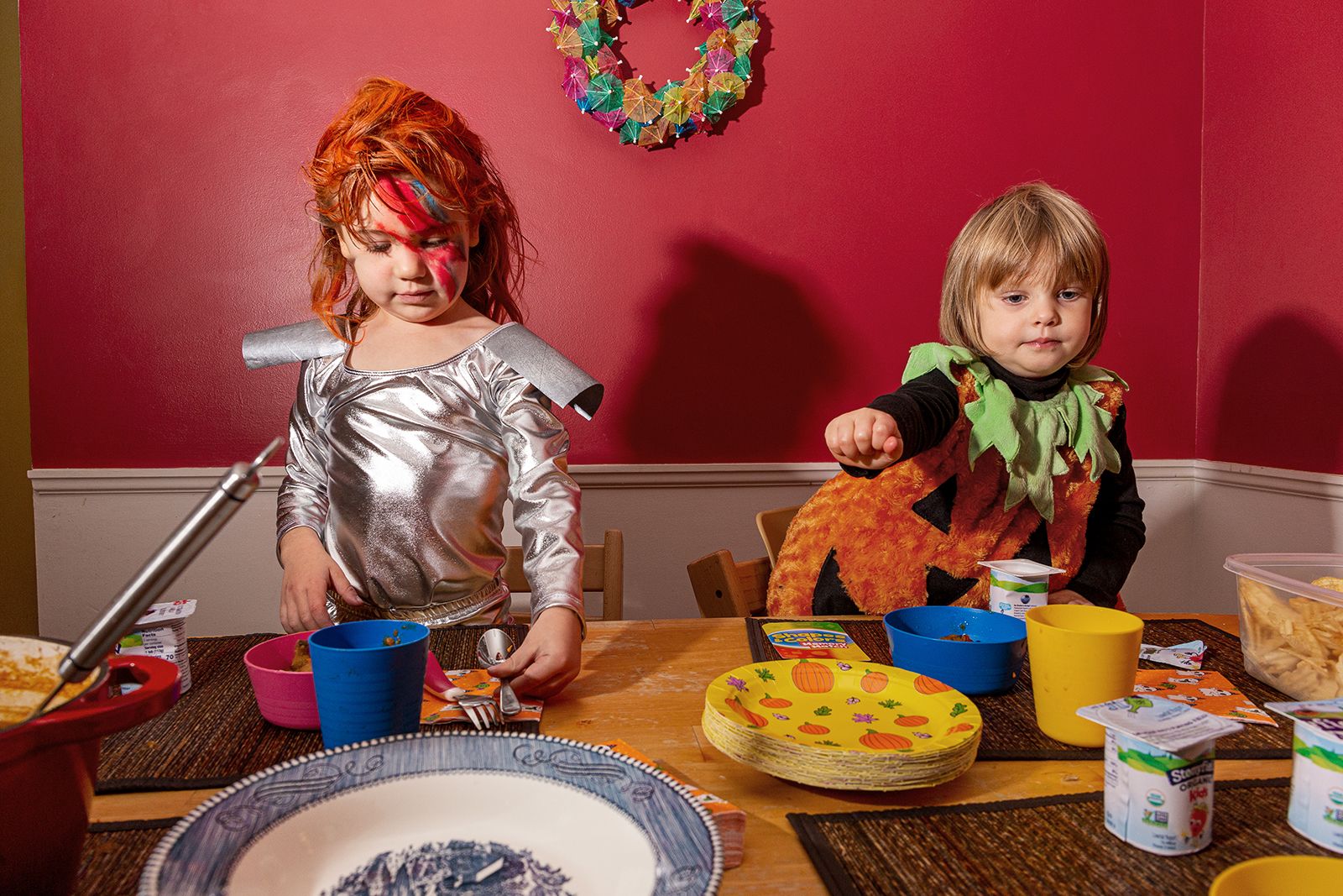 © Glenna Jennings - tablescape with Bowie and pumpkin (Columbus, Ohio), 2020