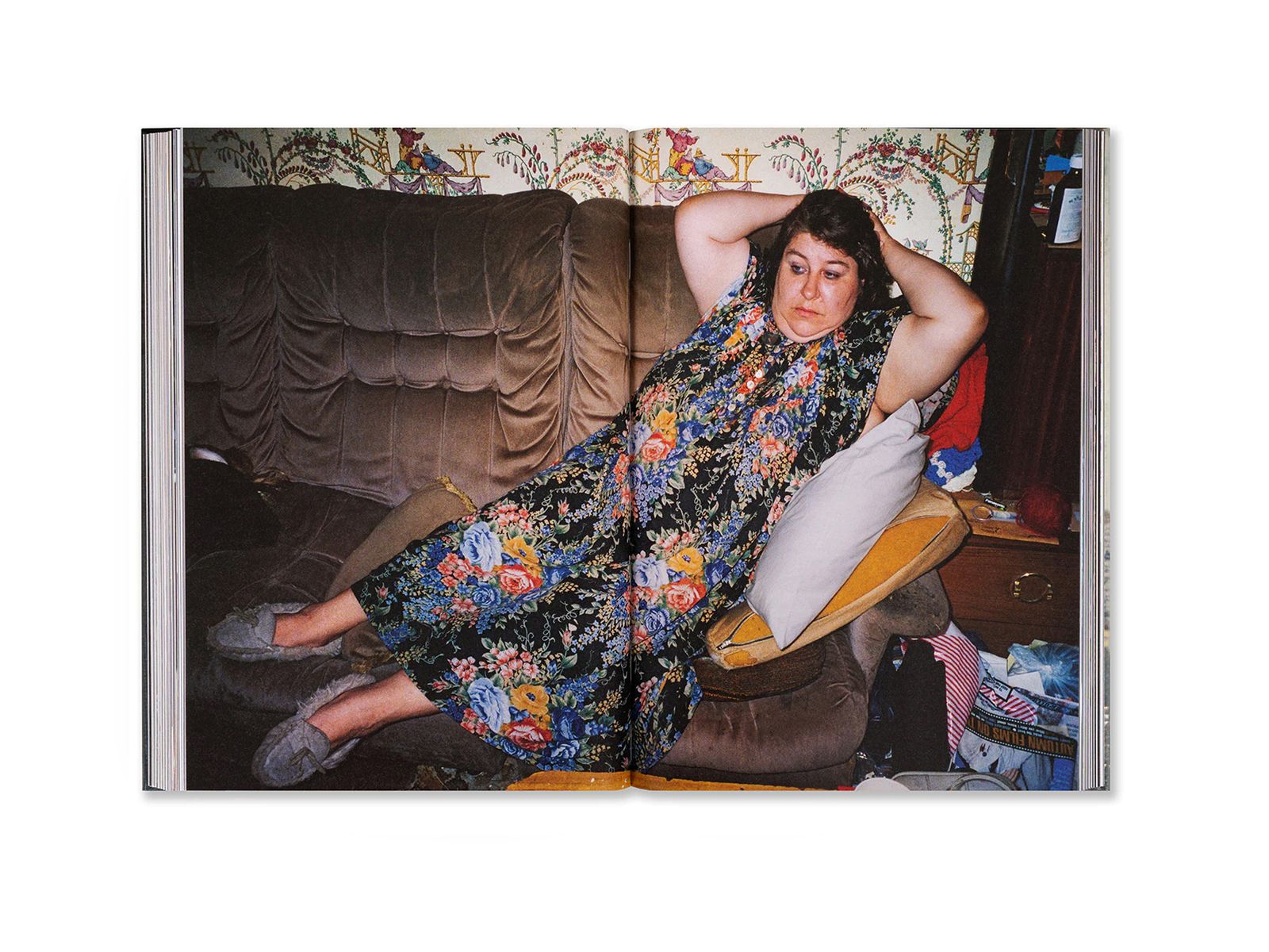 Photobook Review: Ray’s a Laugh by Richard Billingham