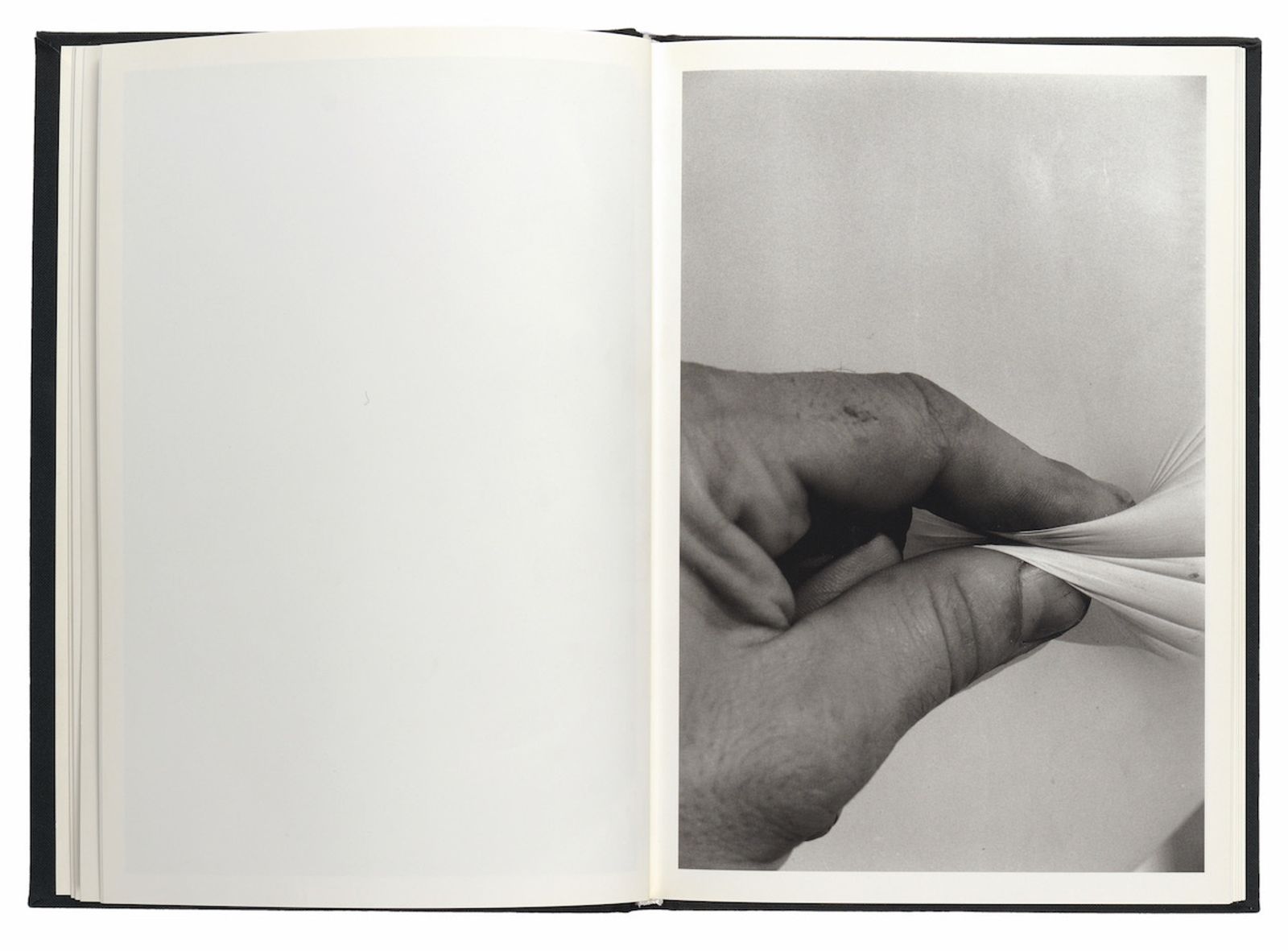 Reviewing the History of Belgian Photobooks