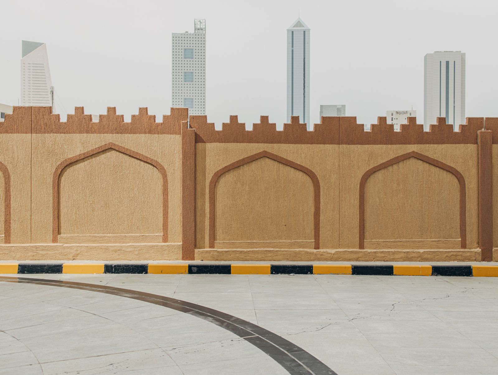 © Gabriele Cecconi - Image from the TiàWùK (Kuwait at reverse) photography project