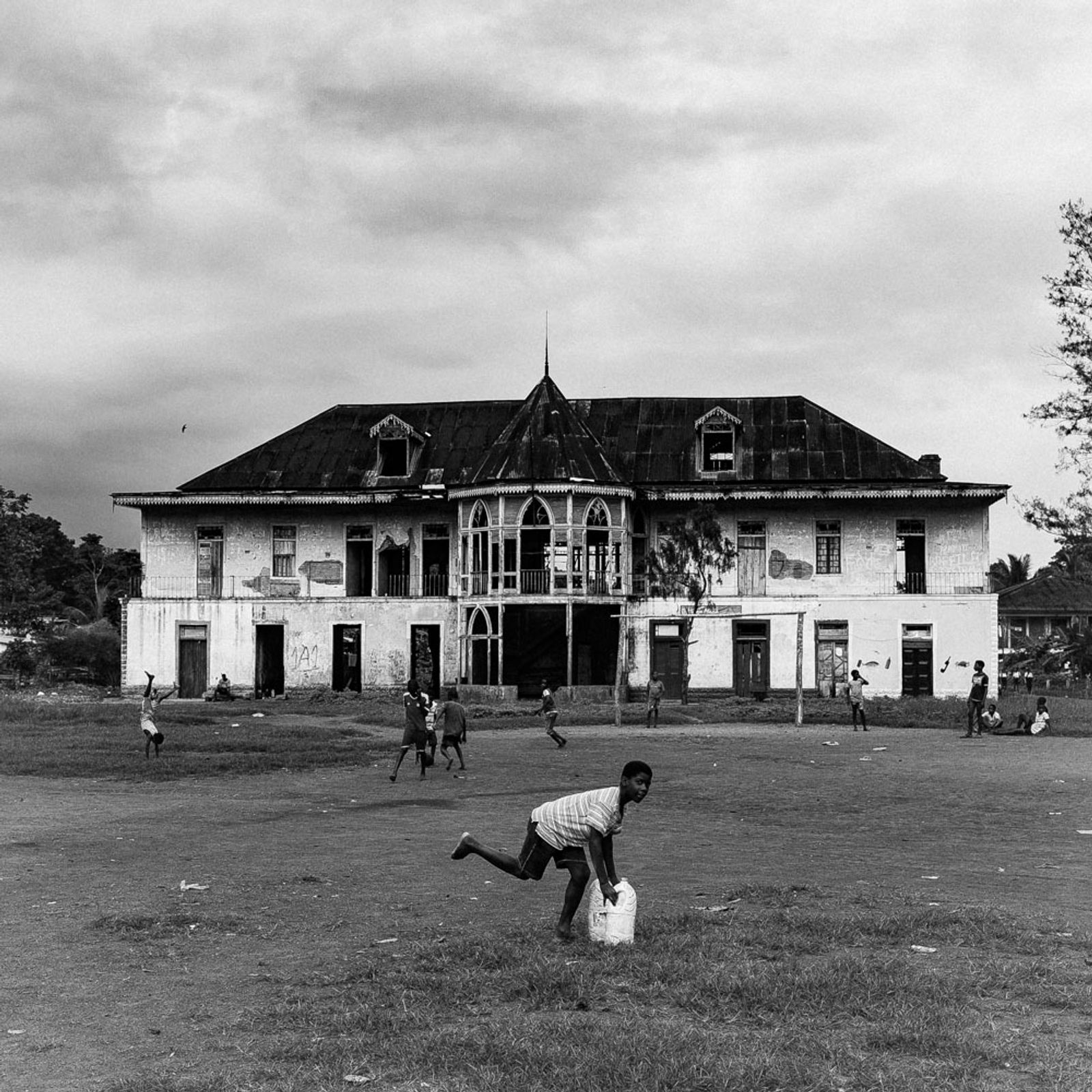 © Theo Gould - Childs Play – The Casa Principal at Roça Boa Entrada