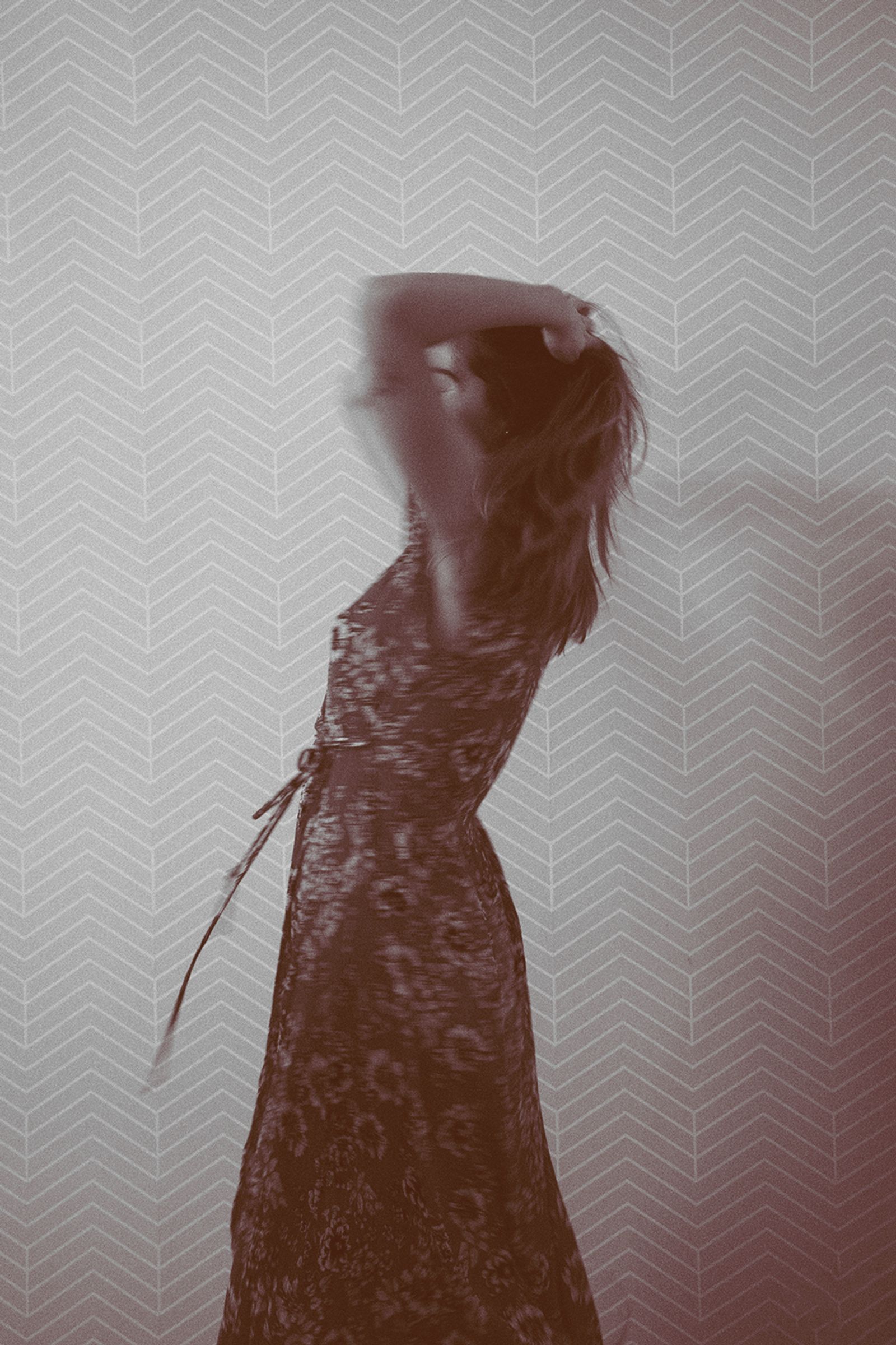 © Ariana Suárez - Image from the Love is a candle flame, it fades away photography project