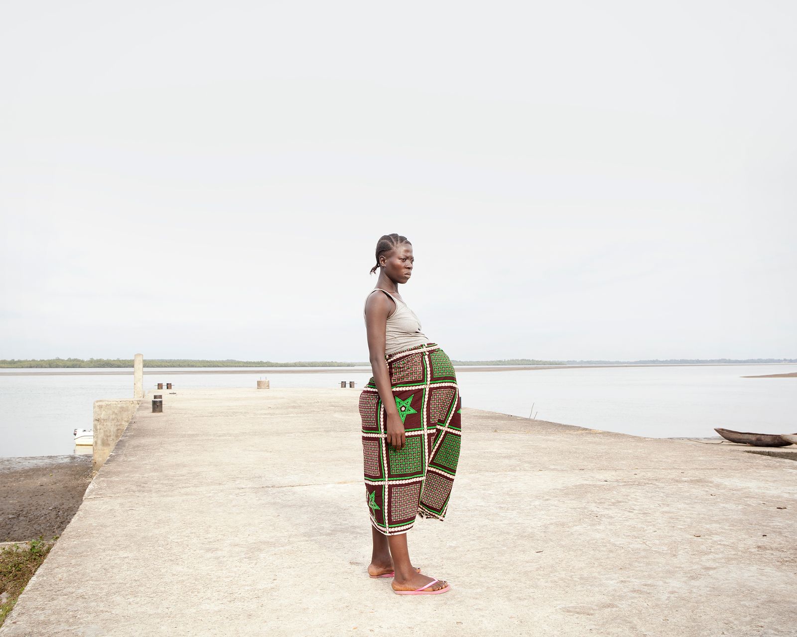 © Valeria Scrilatti - Image from the CROSSING THE RIVER / African women on the frontline against maternal mortality photography project