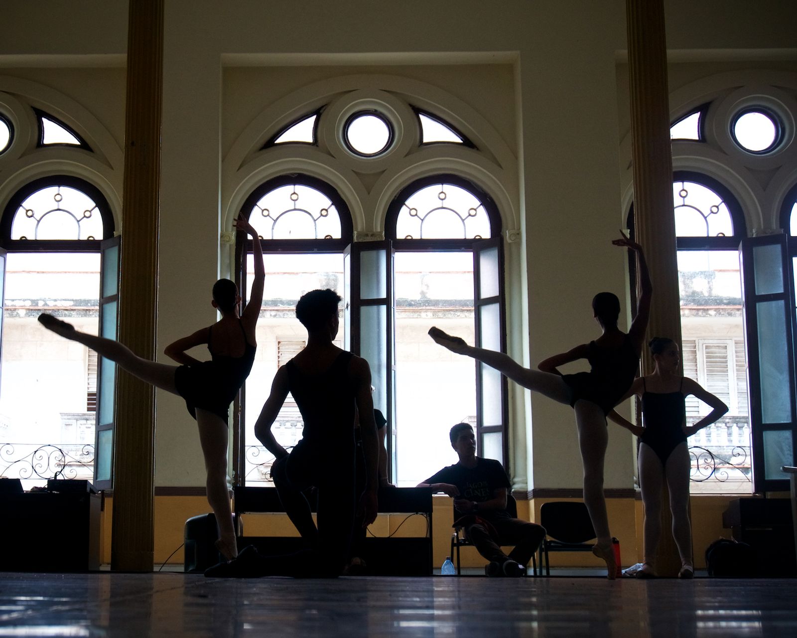 © Tina Gutierrez - Image from the Cuba National School of Ballet photography project
