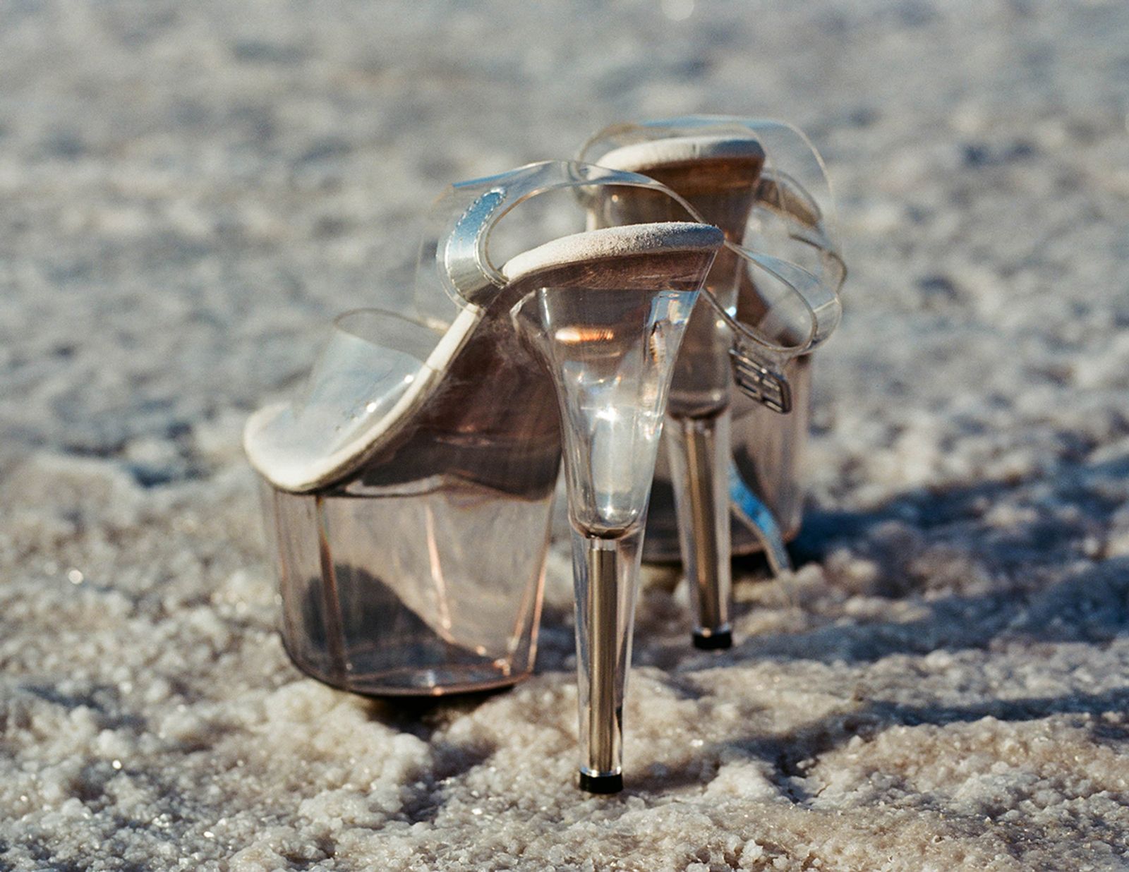 © Ira Lupu - Image from the On Dreams and Screens photography project