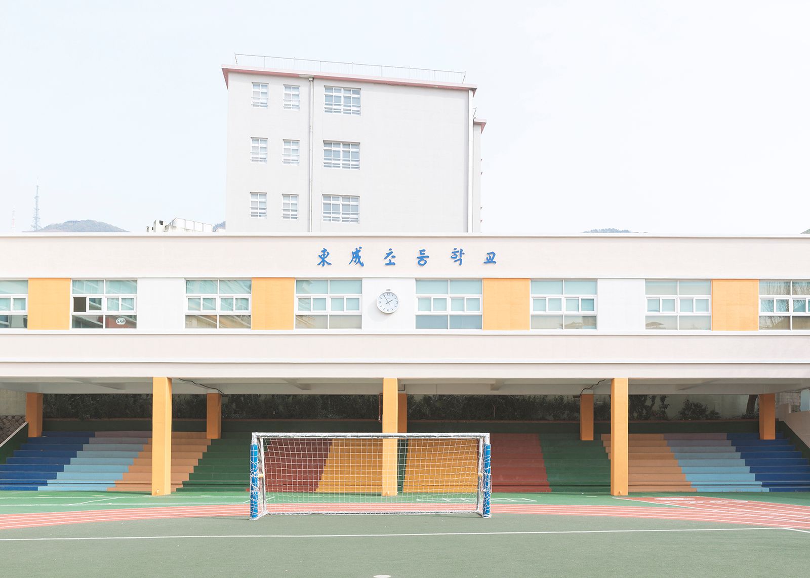 © Andrés Gallardo Albajar - Image from the Korean Schooling photography project
