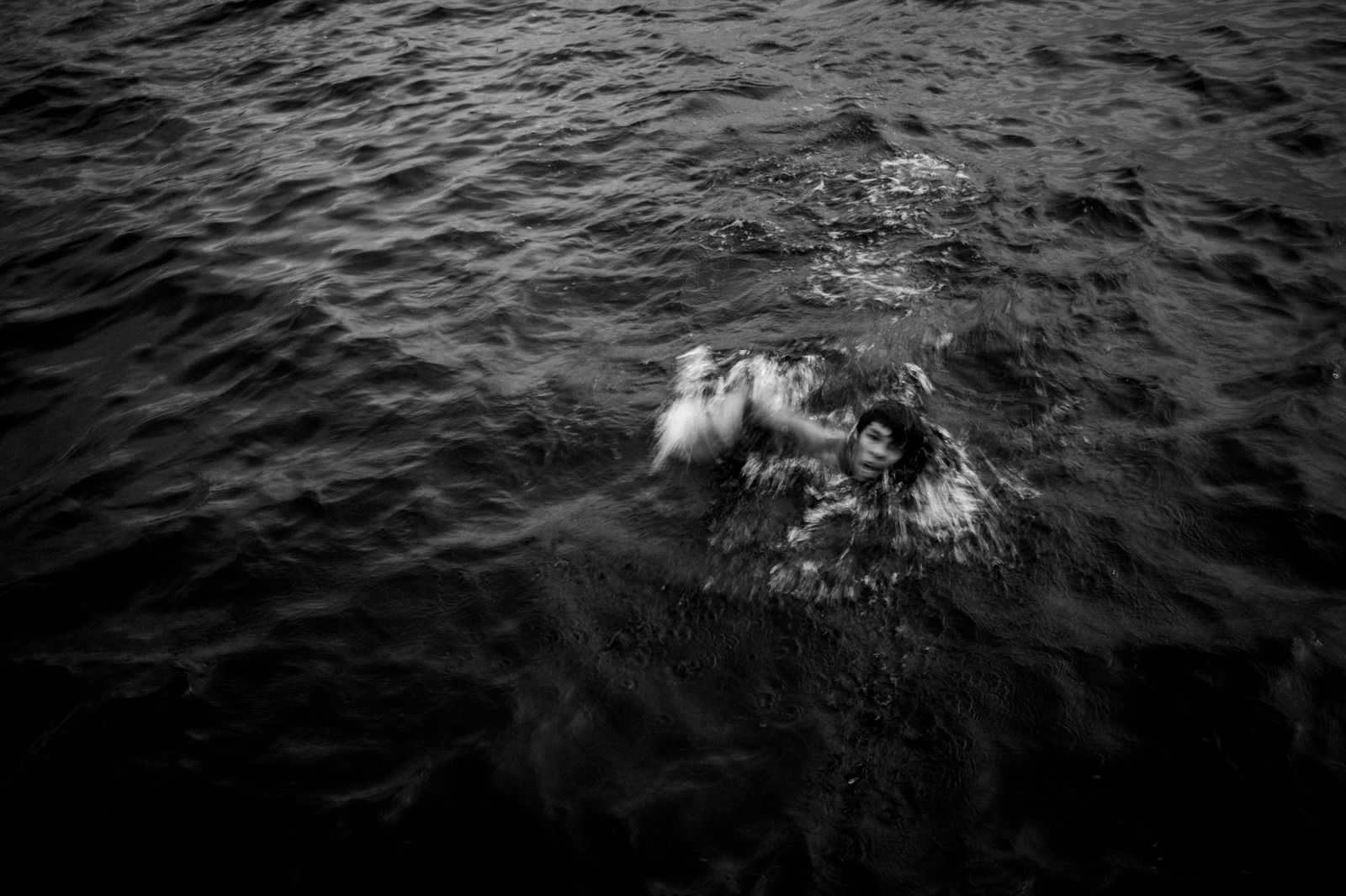 © Raphael Alves - Image from the Riversick photography project