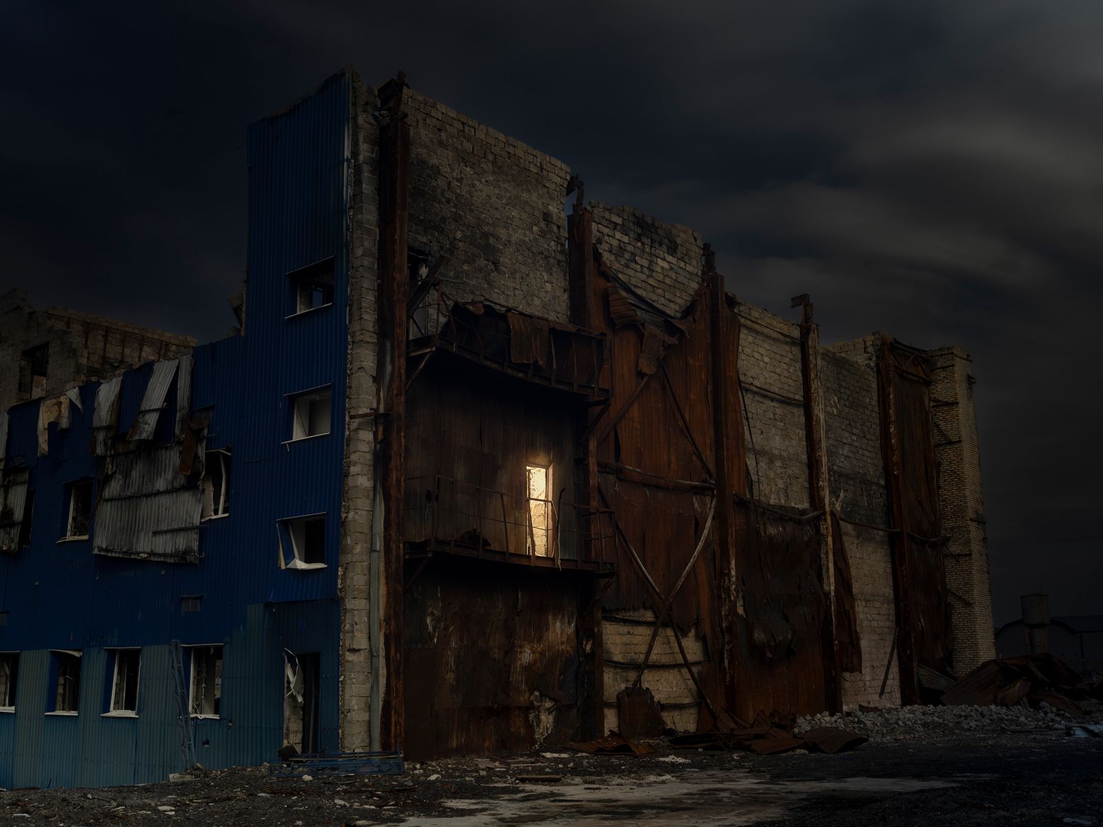 © yves lacroix - Office building. Hostomel. Kyiv region
