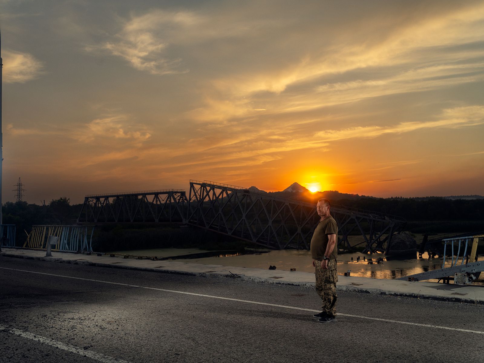 © yves lacroix - Image from the When our paths cross photography project