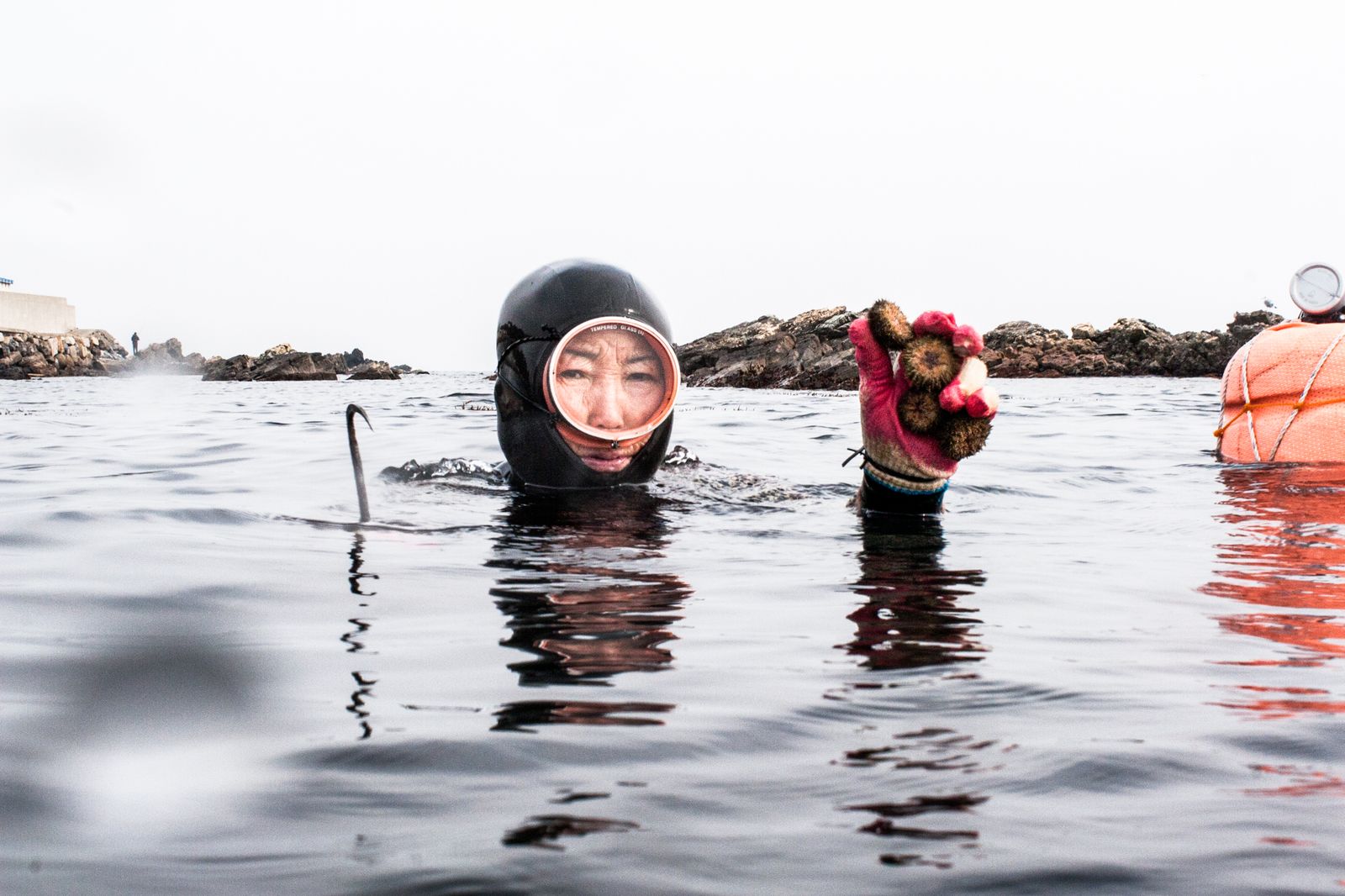 © Mijoo Kim - Image from the The Mother of the sea photography project