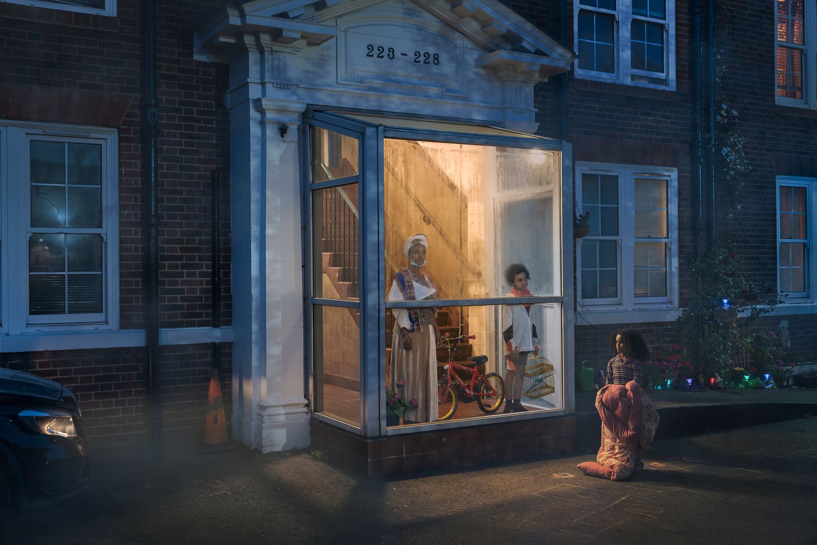 © Julia Fullerton-batten - Zewdi, Yabsra and Ehiopia, Lock Down Day 57