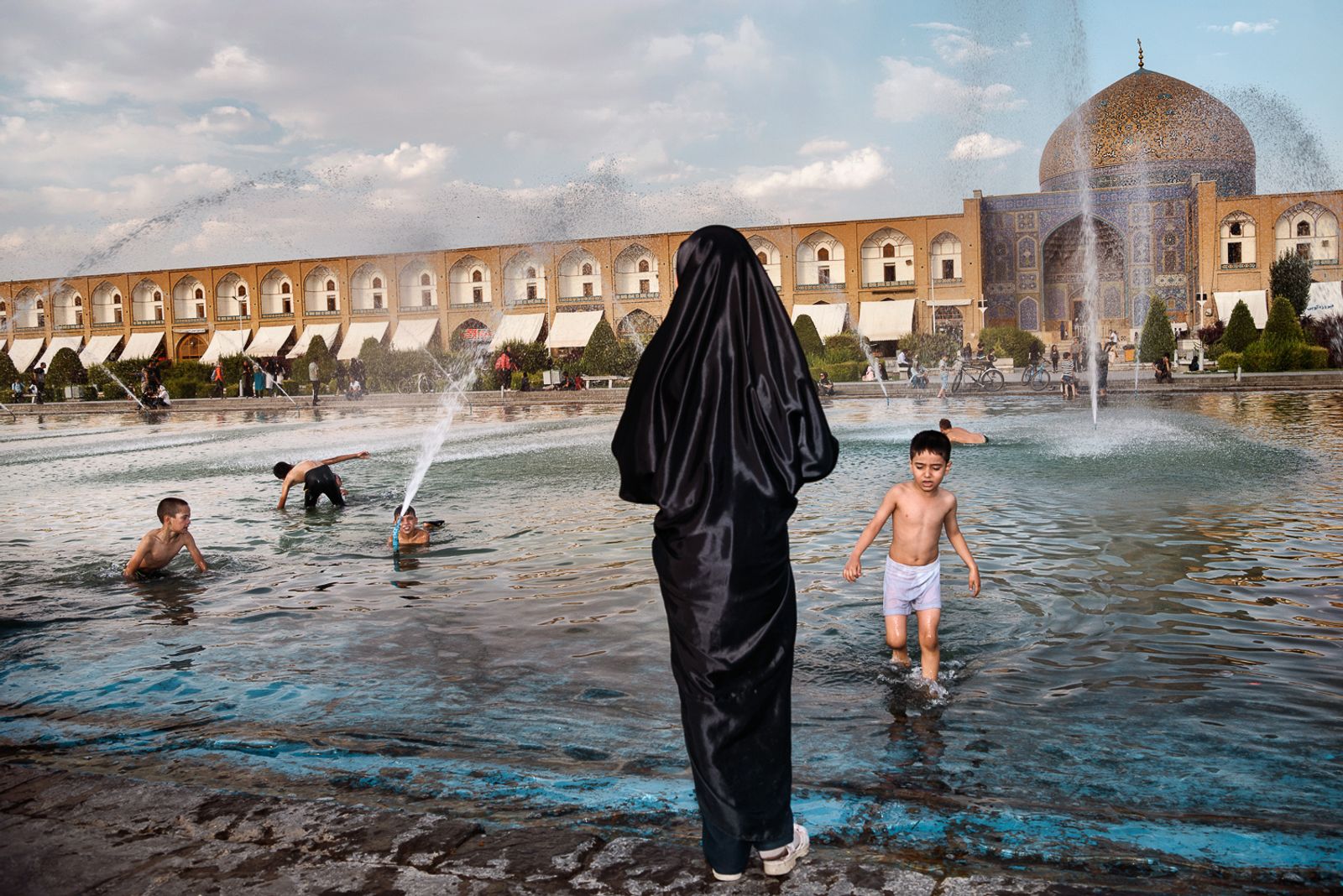 © Simone Tramonte - Image from the Iran Coming Soon photography project