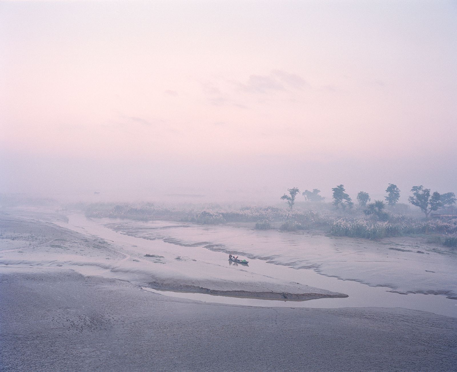 © Vasantha Yogananthan - The Crossing, Madhubani, Bihar, India, 2013