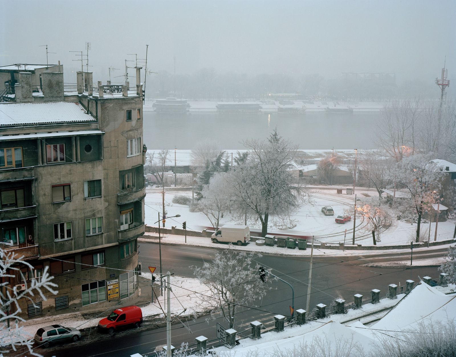 © Andy Ash - Image from the New Belgrade photography project