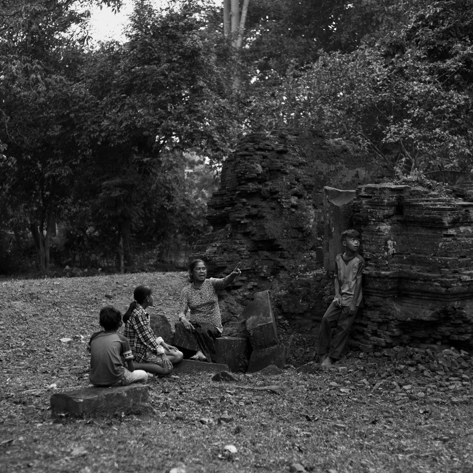 © Aishwarya Arumbakkam - Untitled, Ahp2016, Bakong, Cambodia