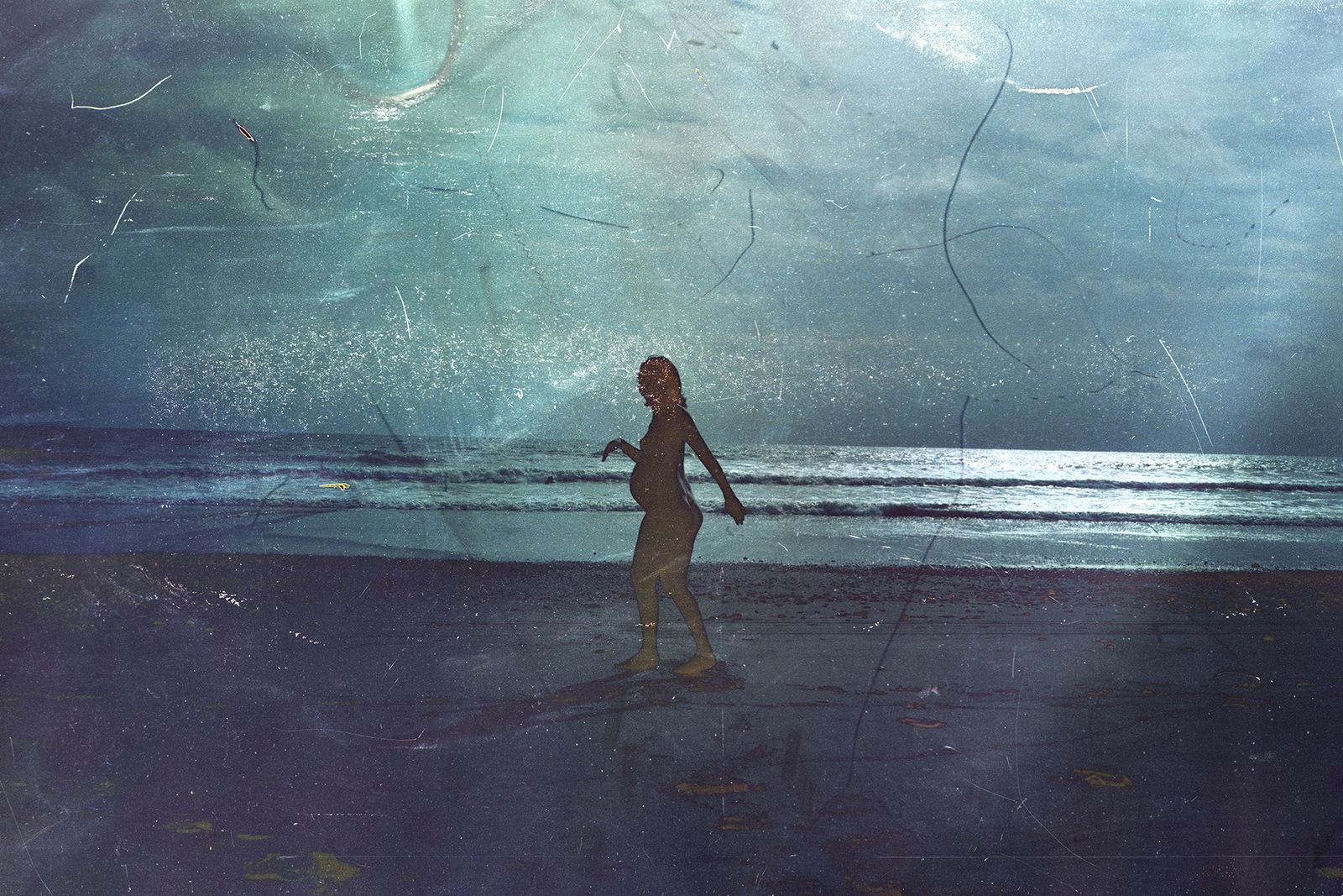 © Mateo  Barriga Salazar - Image from the UMBILICAL photography project