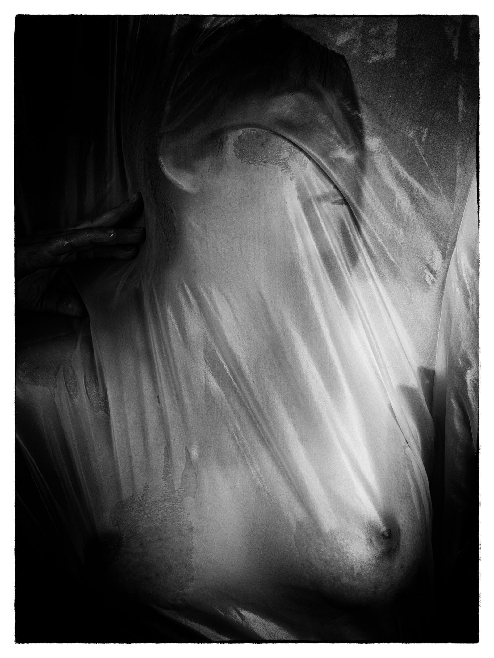 © Jay Keim - Image from the Wet Silk photography project
