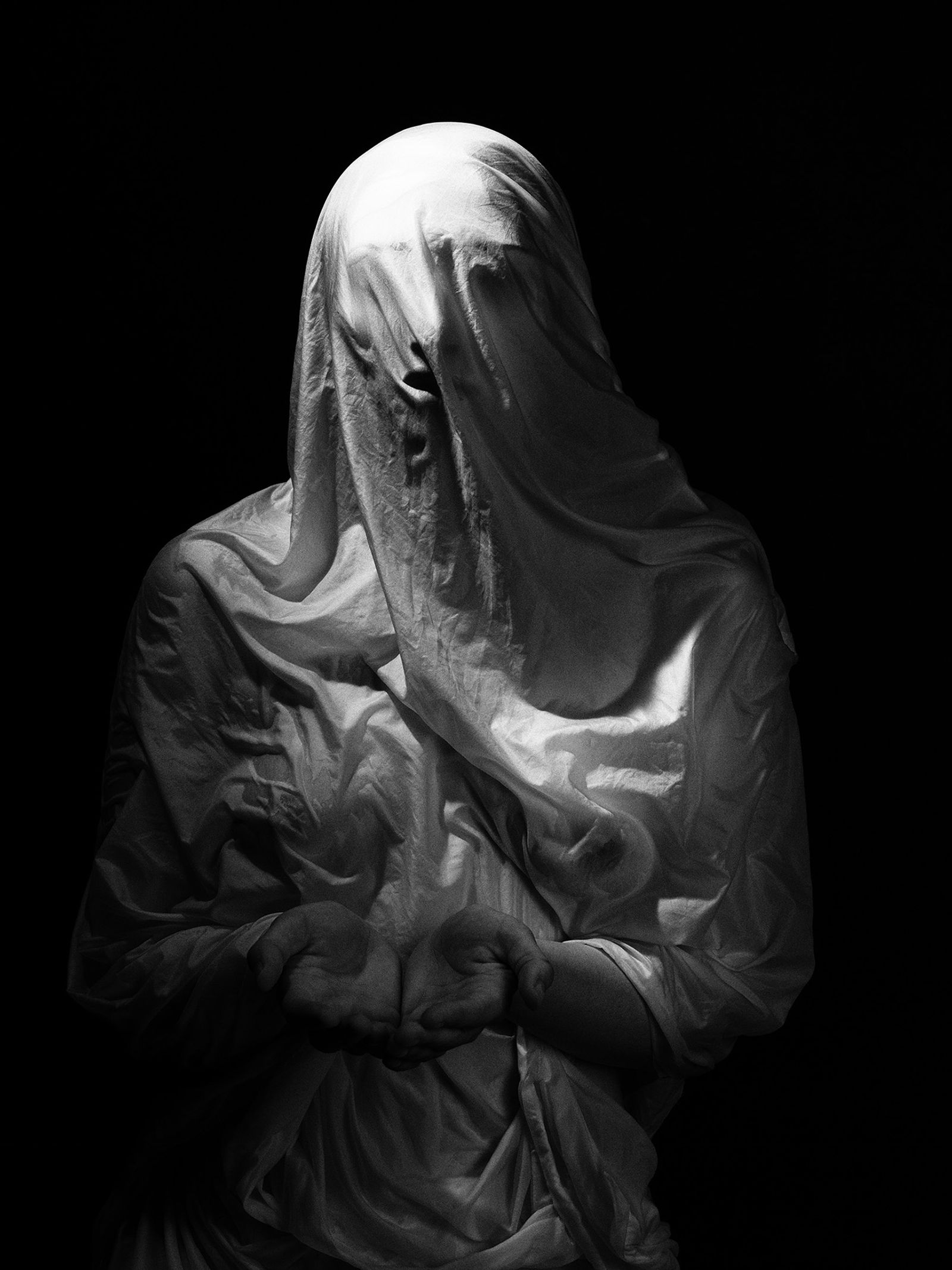© Jay Keim - Image from the Wet Silk photography project