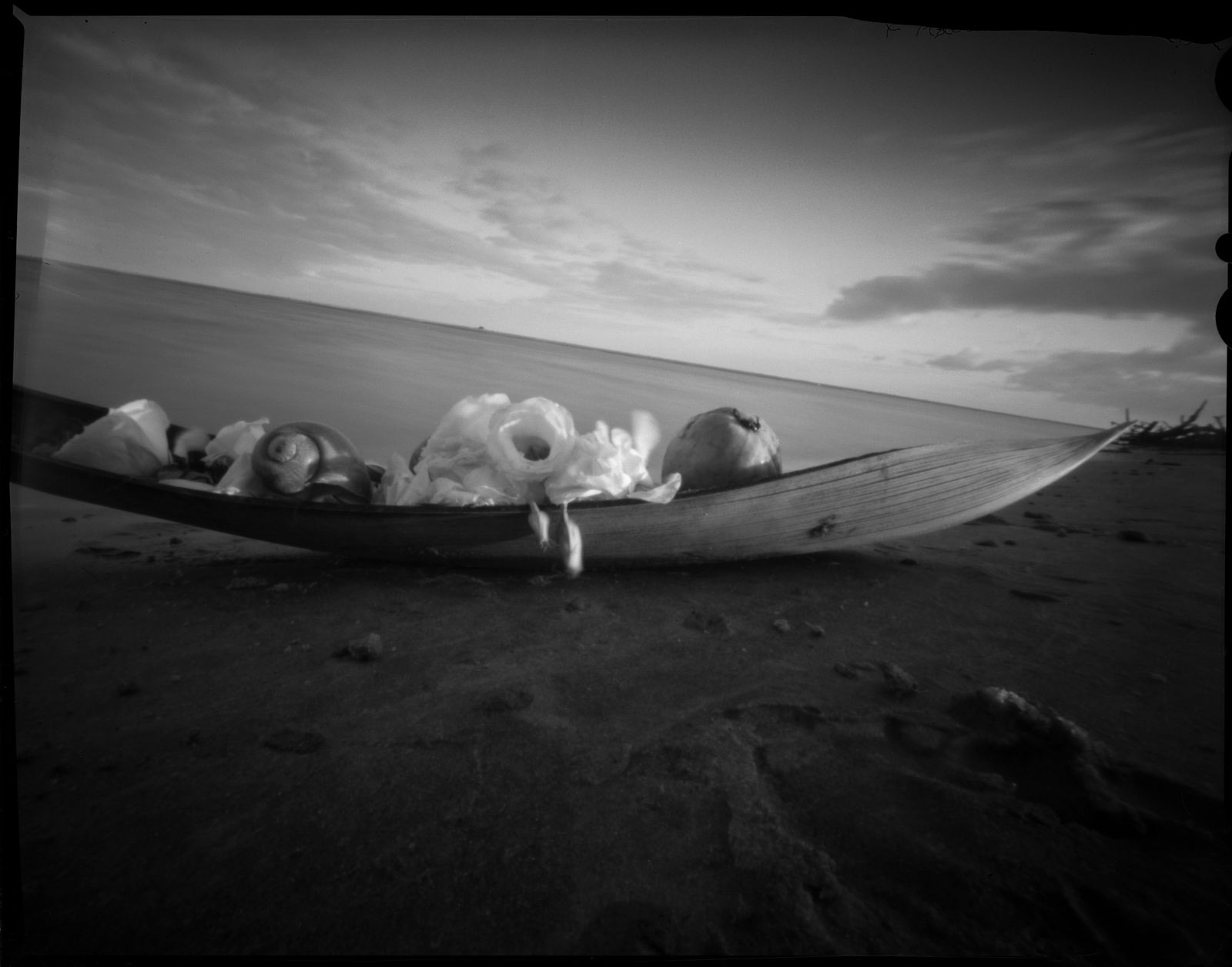 © Isabel Fernández Echavarría - Image from the Castaway / Soltar Amarras photography project