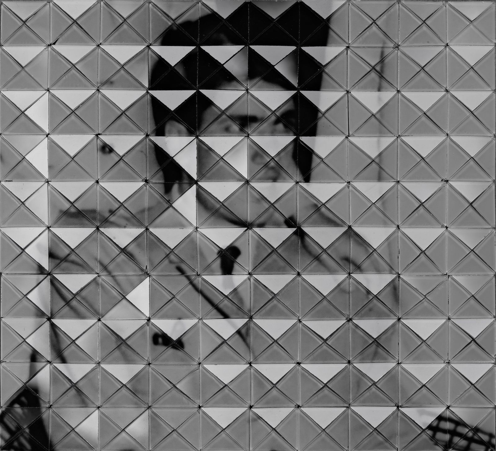 © Ali Tahayori - Image from the Archive of Longing photography project