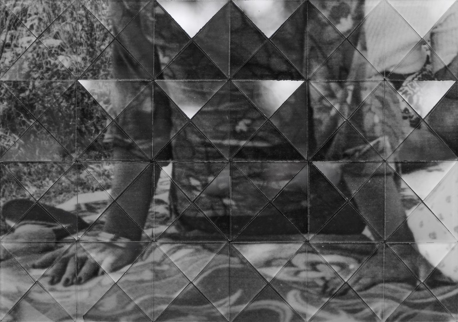 © Ali Tahayori - Image from the Archive of Longing photography project