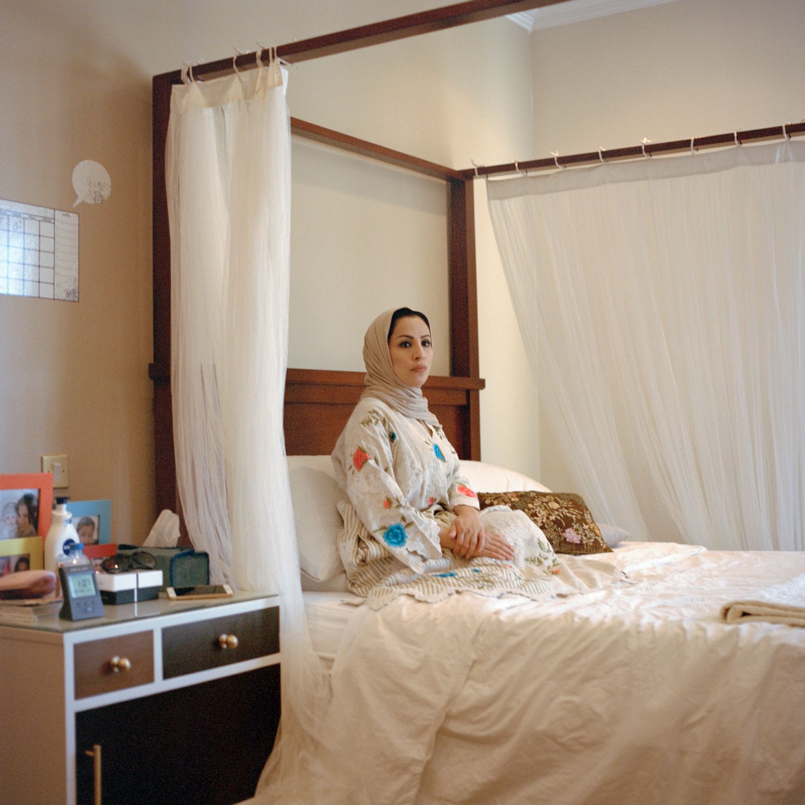 © Maha Alasaker - Image from the Women of kuwait photography project