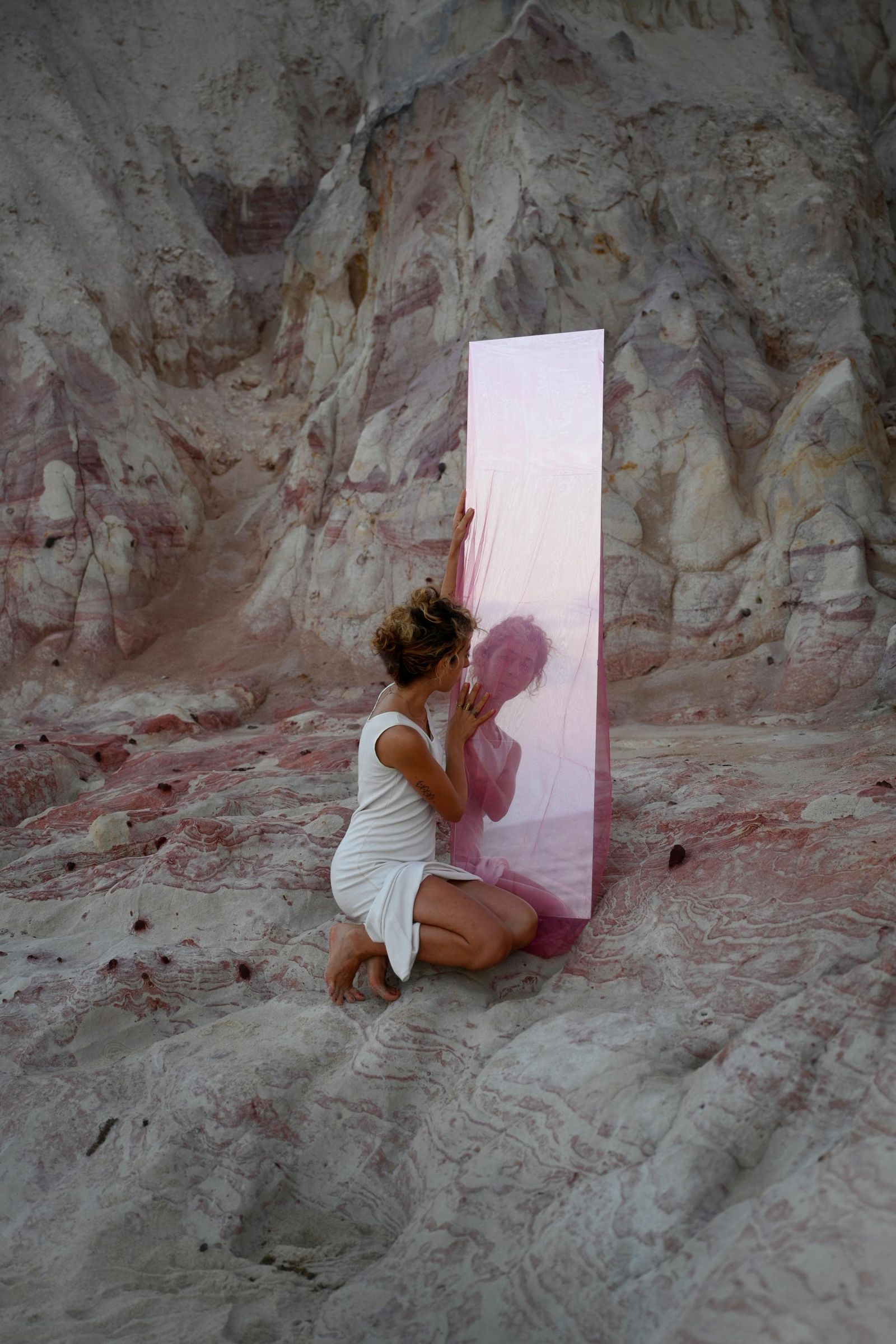 © Romane Iskaria - Image from the Os Encantados photography project