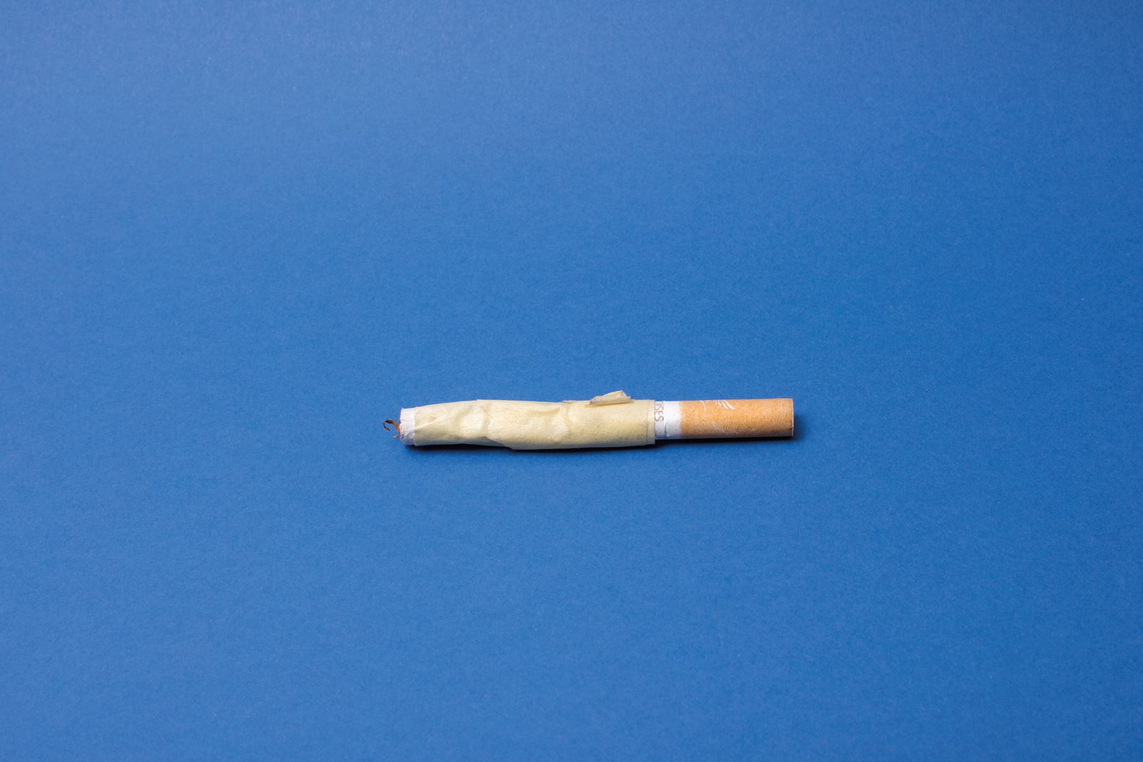 © Youvalle Levy - Image from the Traces of Lifestyle photography project