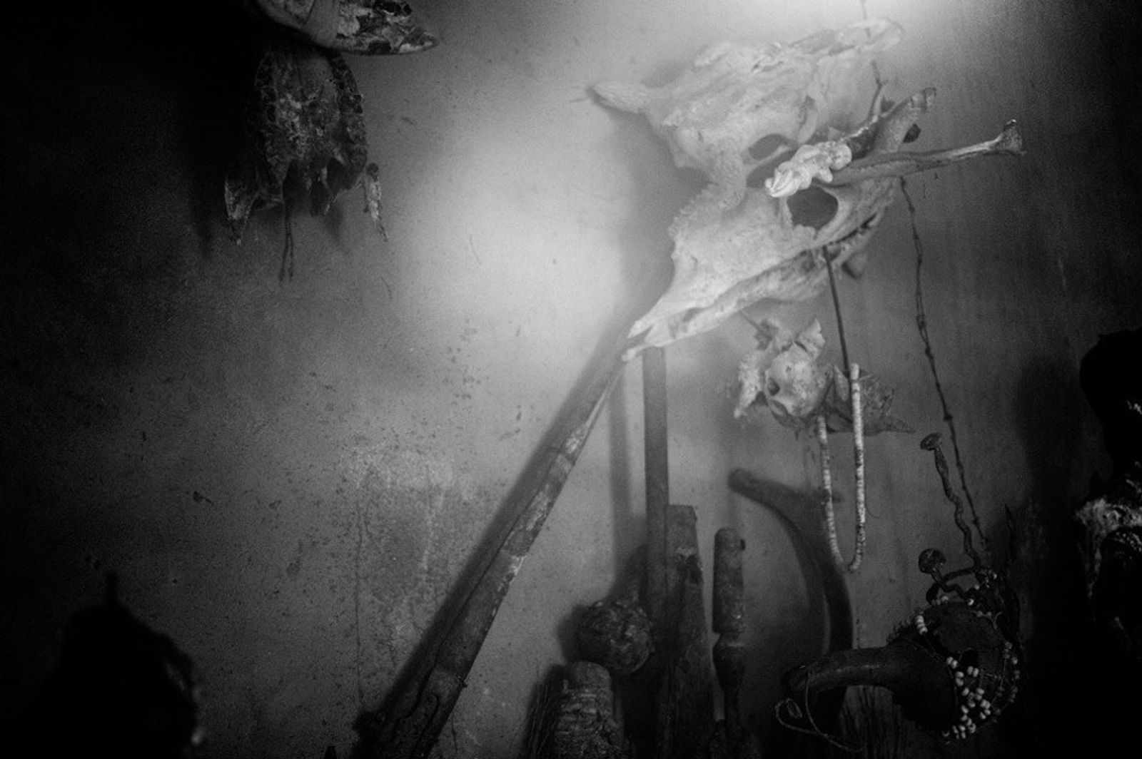 © Frederic Vanwalleghem - Image from the 'Vodun, trying to grasp the ungraspable' photography project
