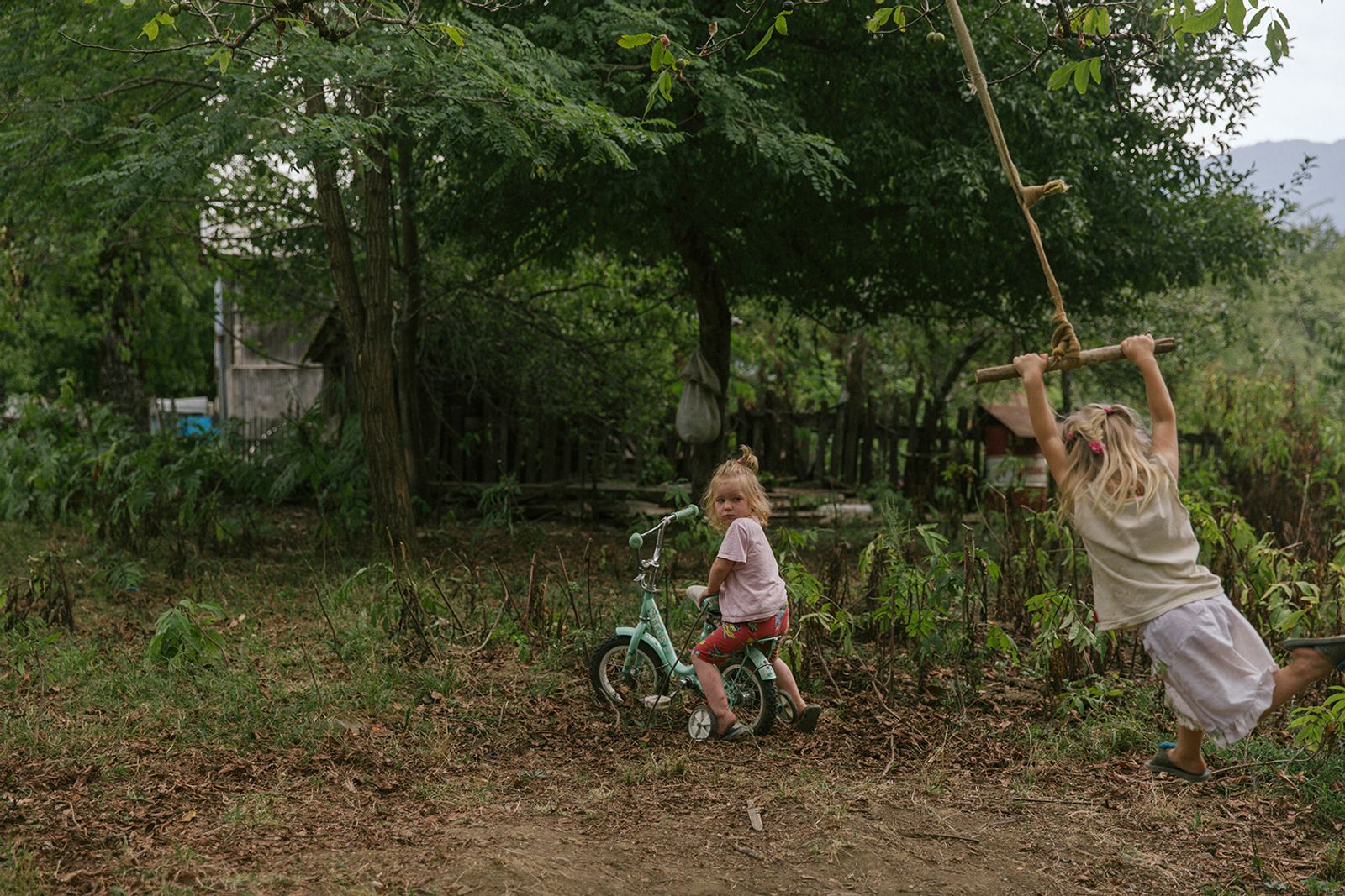 © Ksenia Kuleshova - Abkhazia, Pskhu, 05/09/2015. Children playing in the village Pskhu. The majority of the inhabitants of Pskhu are Russians.