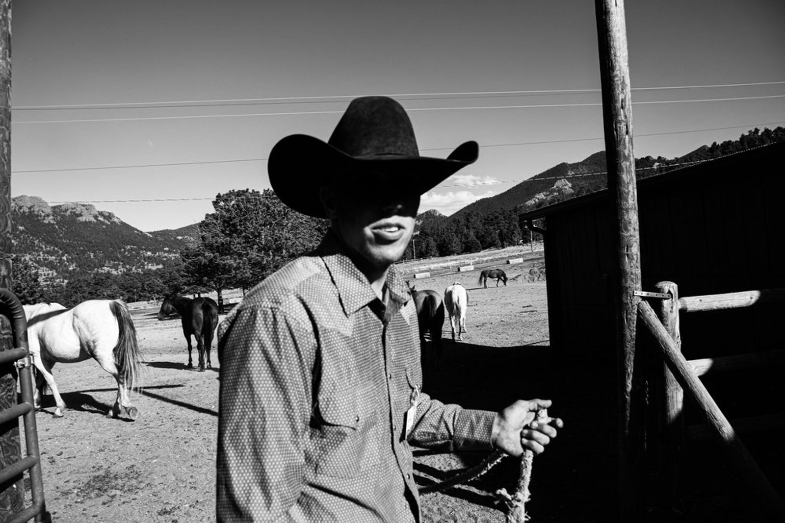 © Anna Droddy - Image from the Barn Sour photography project