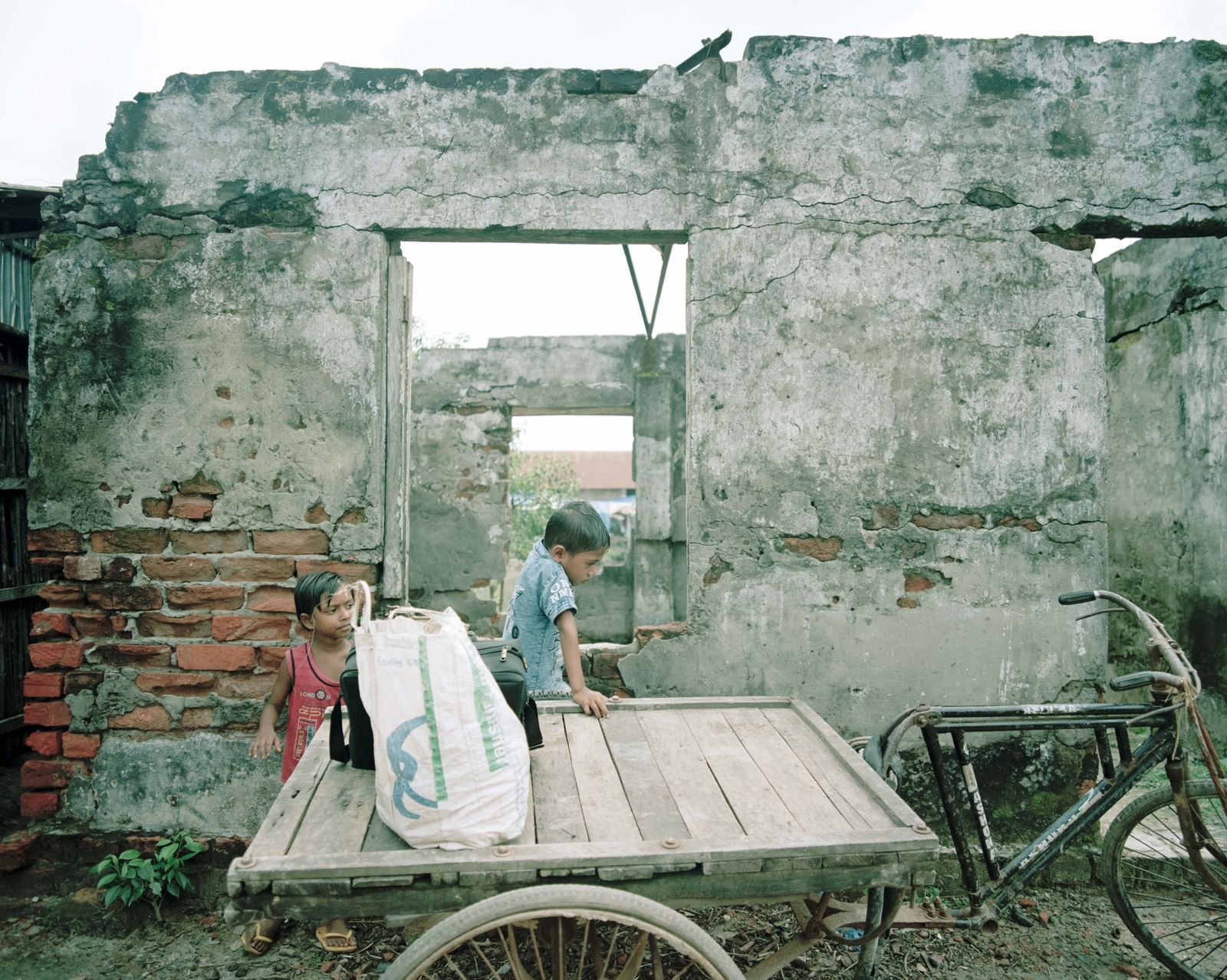 © Shunta Kimura - Image from the Living in the Transition photography project