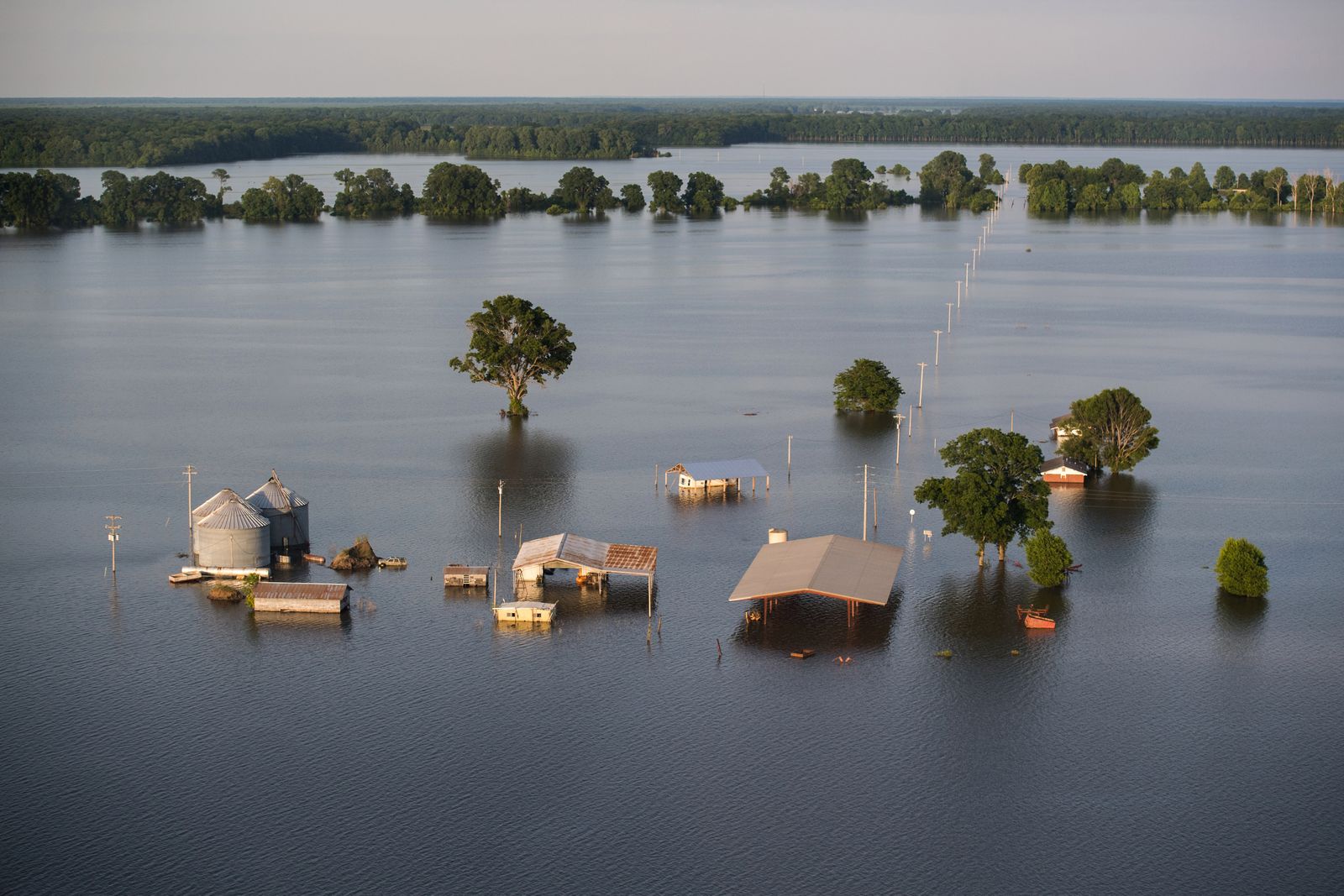 © Rory Doyle - Backwater flooding surrounds a farm in the lower Mississippi Delta June 14, 2019. (Photo by Rory Doyle)