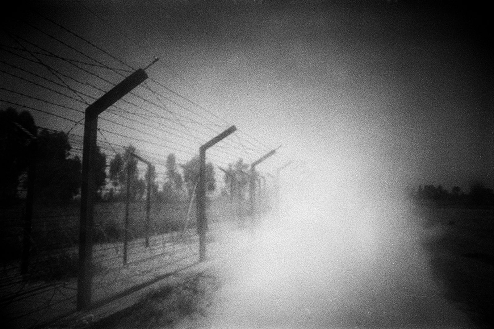 © Poulomi Basu - Dust at the first line of control marking end of Punjab and beginning of Jammu & Kashmir. October 2011.