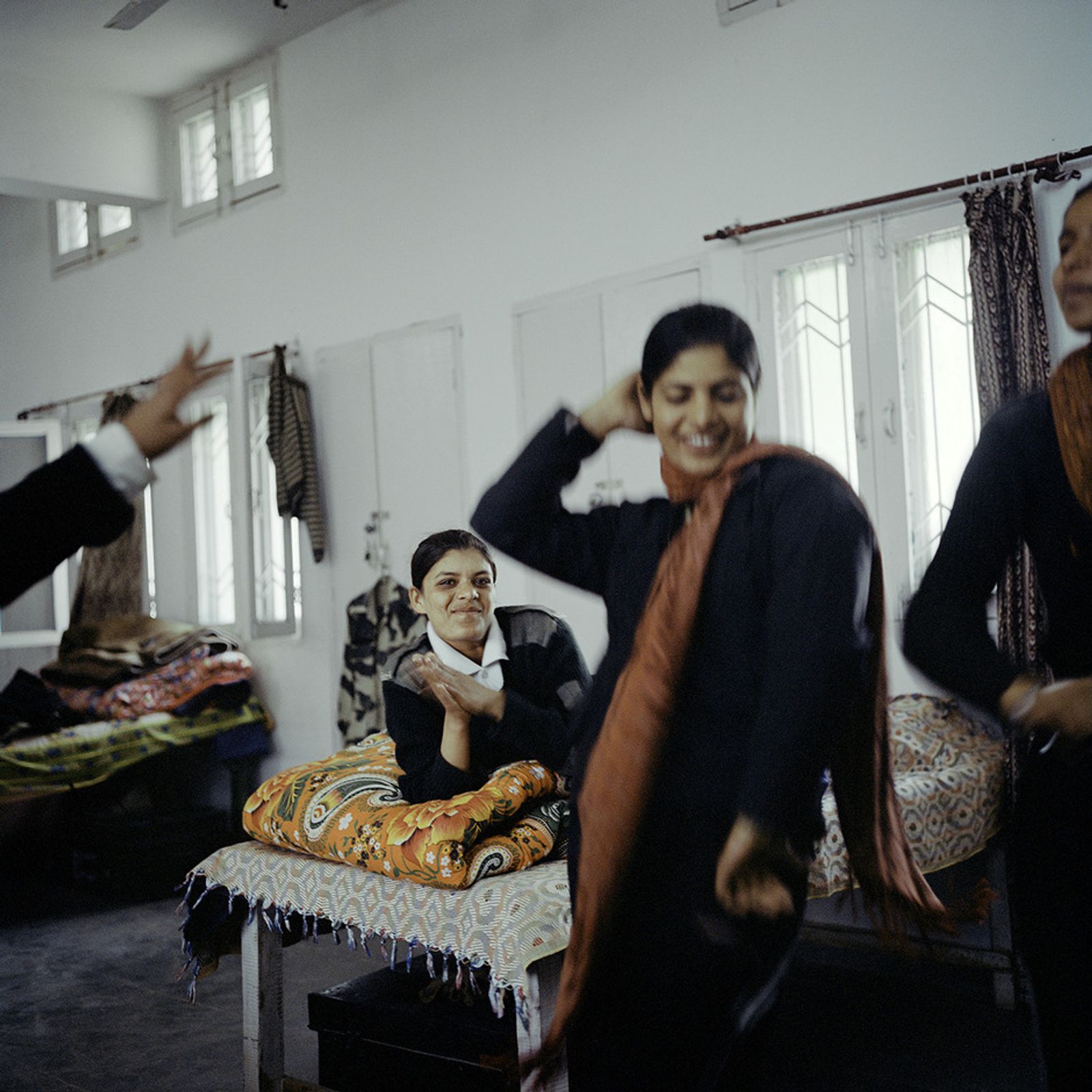 © Poulomi Basu - Dancing in the border barracks, Attari, January 2011