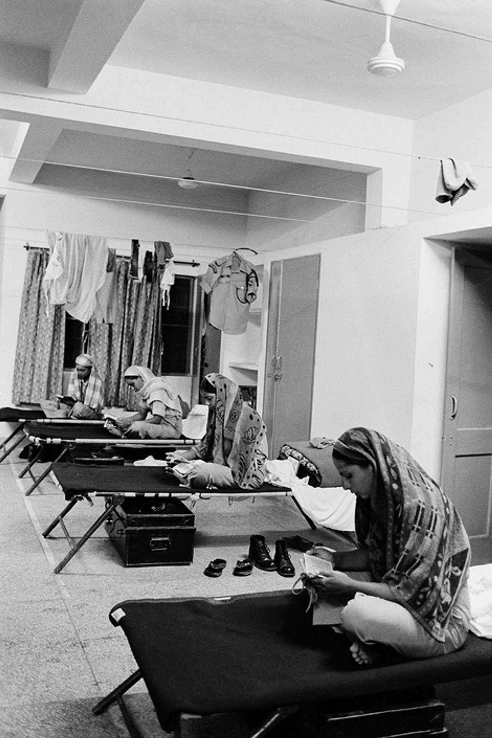 © Poulomi Basu - Namaaz Time for the Muslim women in the force, boot camp in Khatka. September 2009