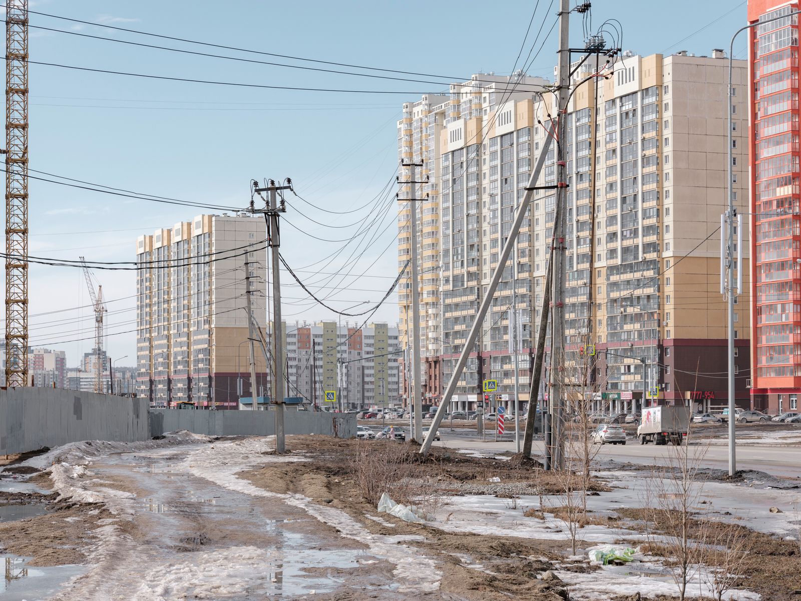 © Chris Bierl - Riversayd Rayon, a new building area in Chelyabinsk