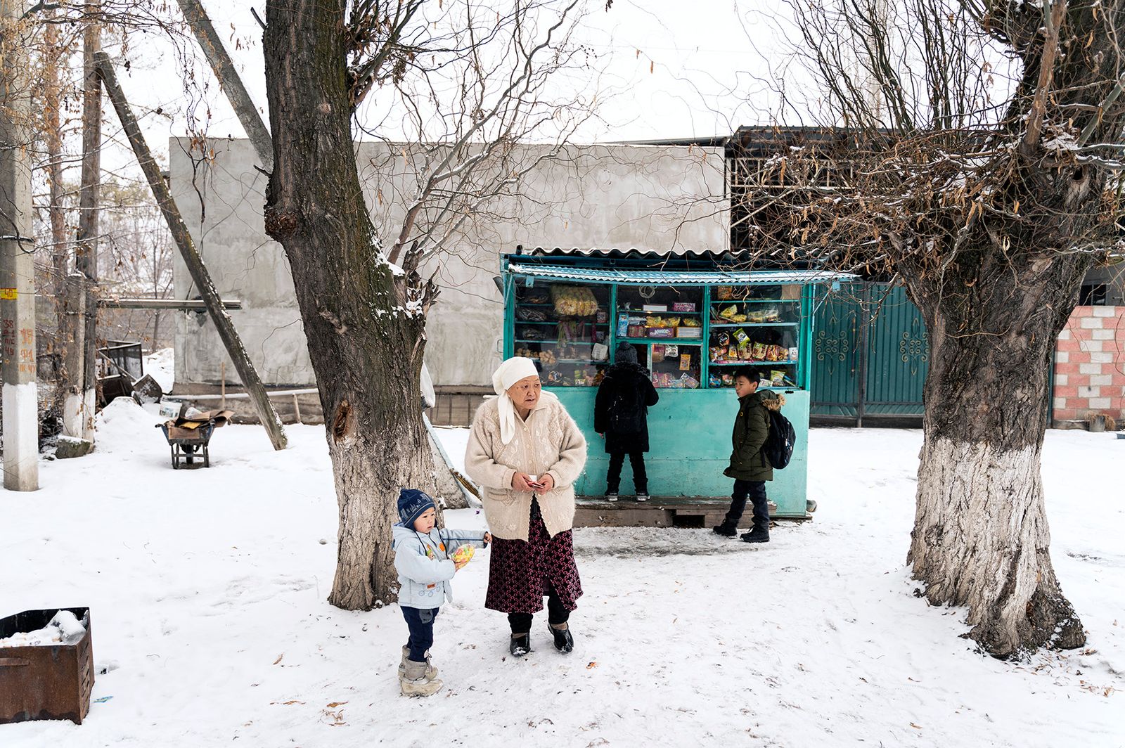 © Yam G-Jun 严居骏 - Image from the The Dungan People - 100 Years after migration to Central Asia photography project