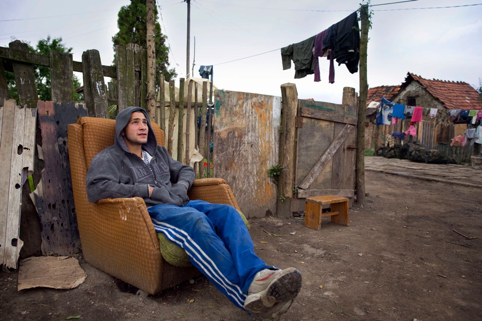 © Toby Binder - Image from the Violence and social exclusion - Roma people in Hungary photography project