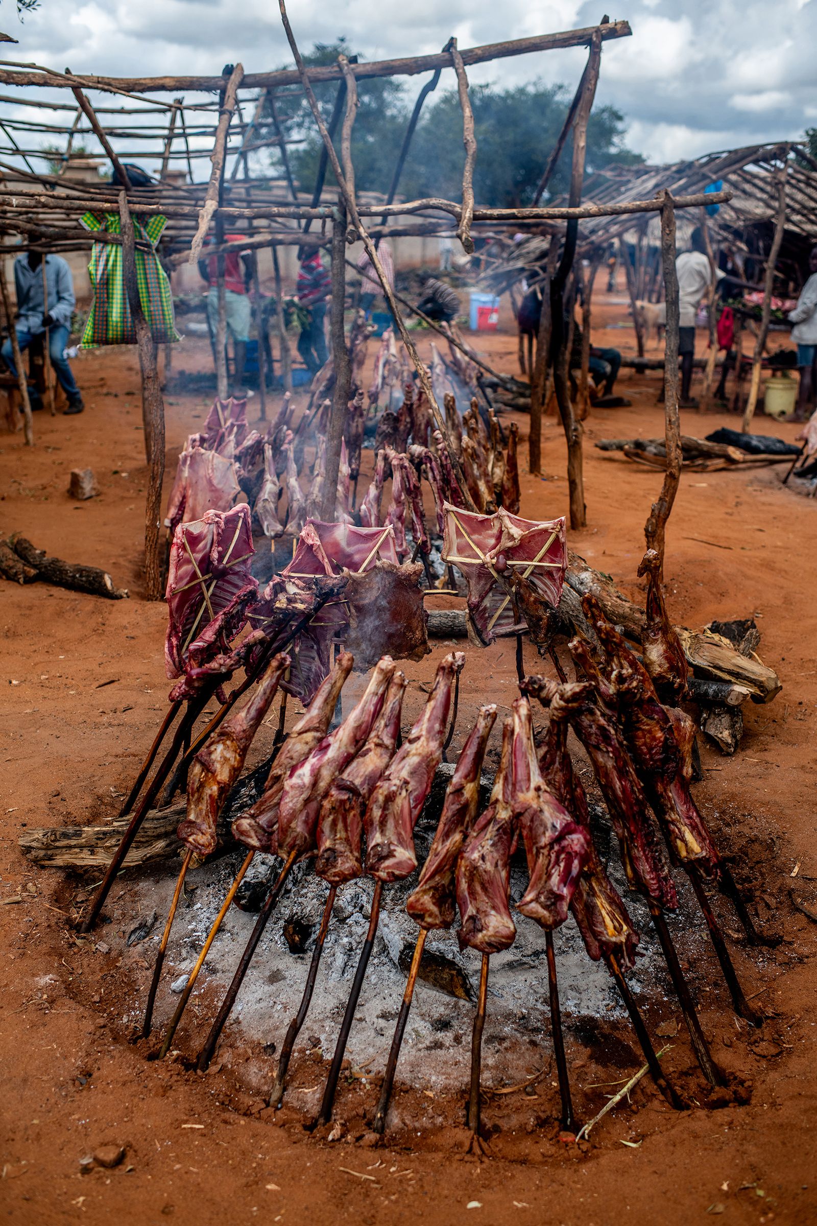 © Carla Kogelman - meat at the Masai market